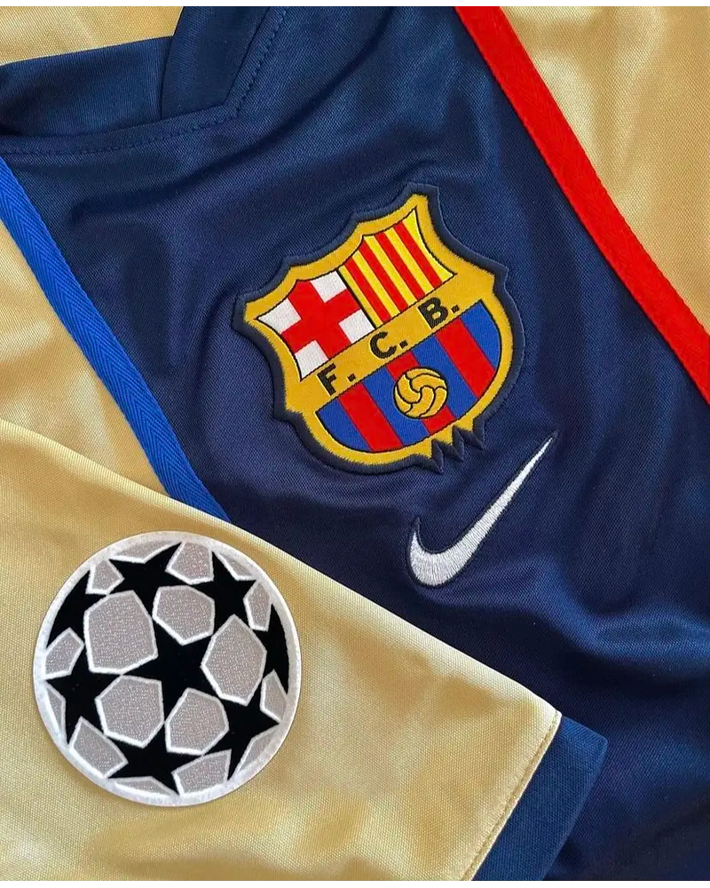 Xavi Hernandez 6 Barcelona 2001 2002 Season Retro Jersey Maillot Trikot Maglia Soccer Shirt