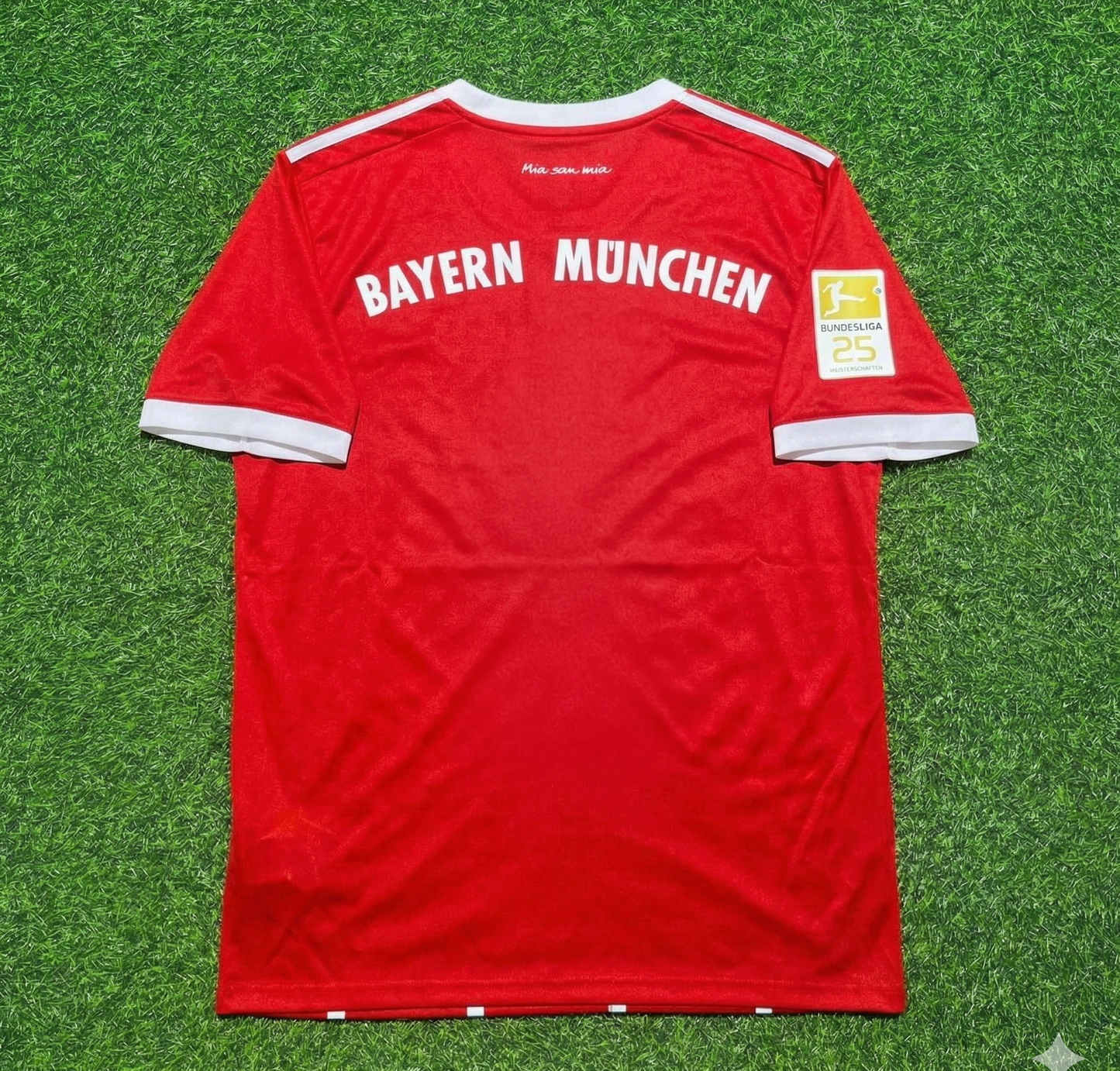 FC Bayern Munich 2017-2018 Retro Home Jersey