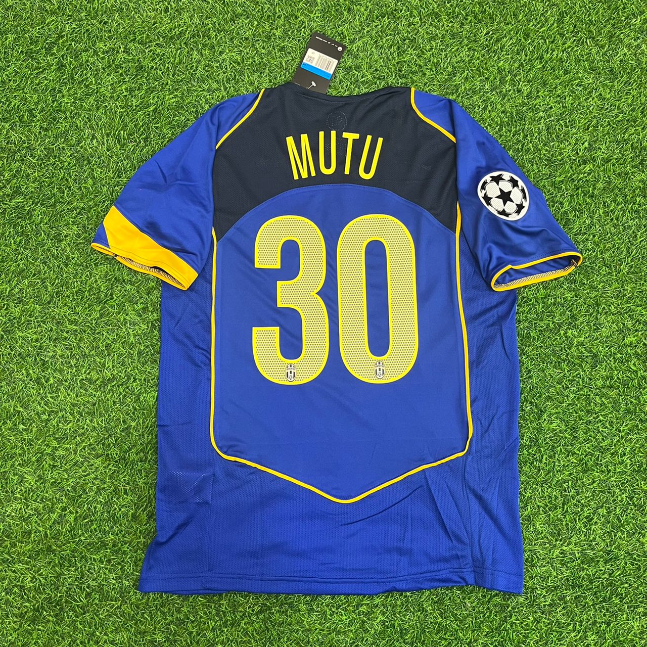 Maillot de foot vintage FC Gueugnon domicile #25 Correia 2004-2005 Maillot de foot vintage FC Gueugnon domicile #25 Correia 2004-2005