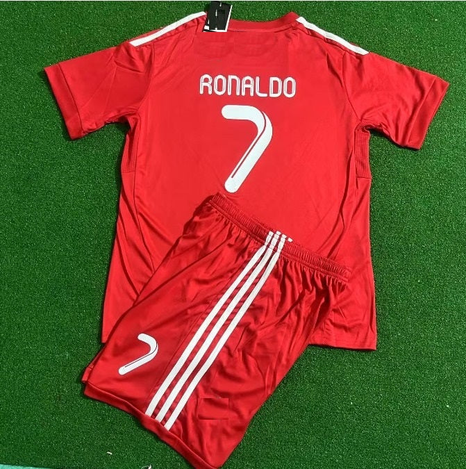 Cristiano Ronaldo Real Madrid Red Kids Kit Jersey Soccer Shirt KinderTrikot