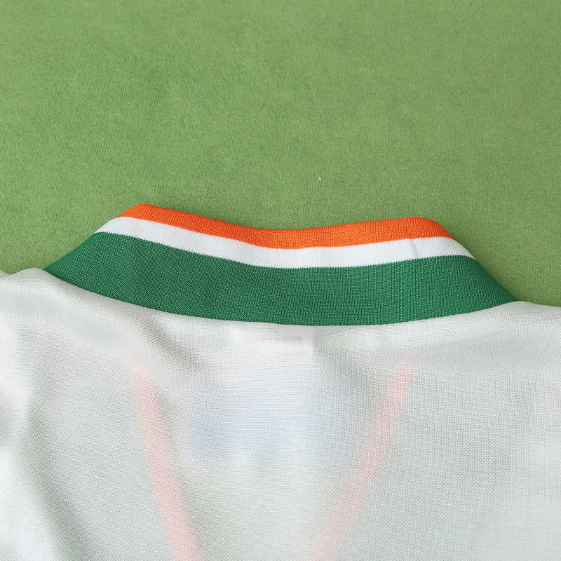 Roy Keane Ireland 1994 Season Away Retro Football Jersey Kit