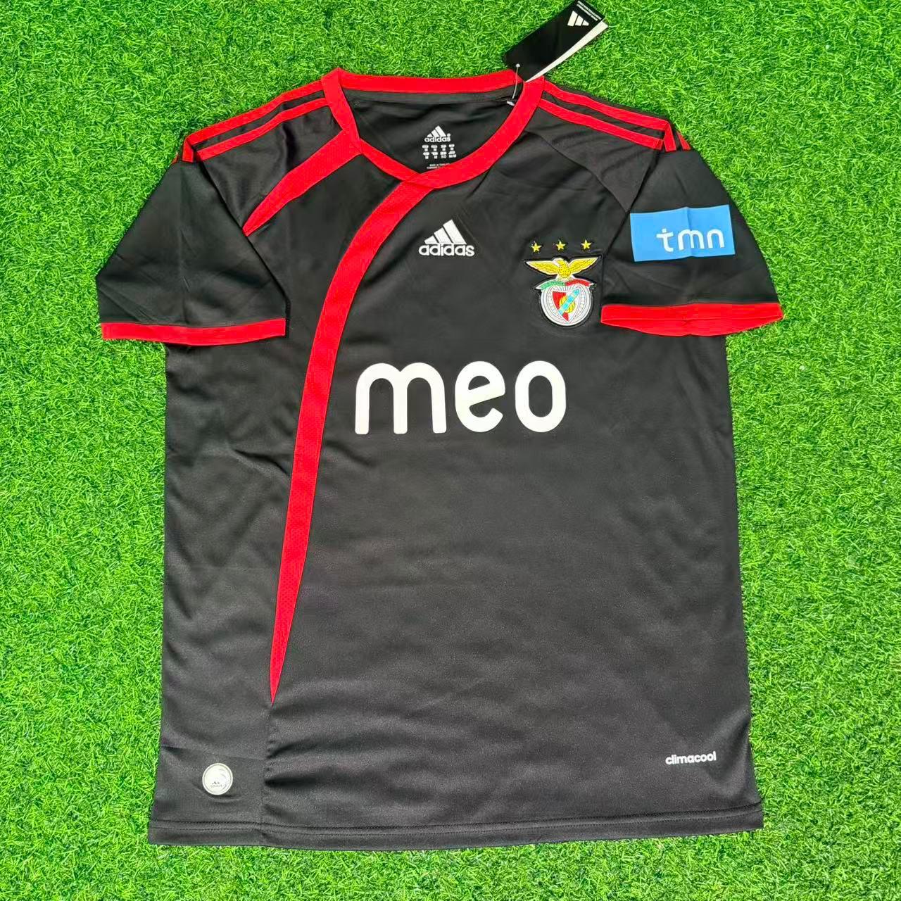 Luisão 4 – Benfica 2009/2010 Auswärts Schwarzes Retro Trikot Fußballtrikot