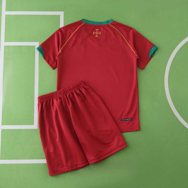 Portugal 2006 Season Home kids Retro Jersey Trikot Soccer Shirt