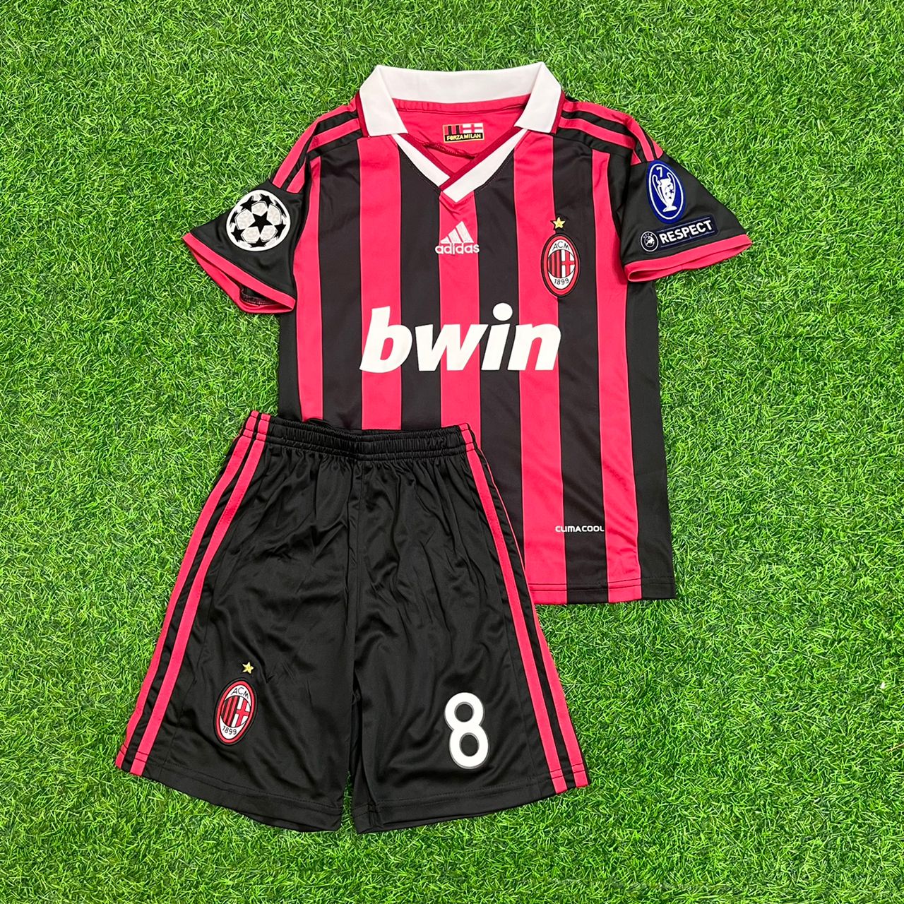 Gennaro Gattuso #8 - AC Milan 2009 2010 Kit Enfant Maillot Kinder Trikot Maillot Enfant Maillot de Football