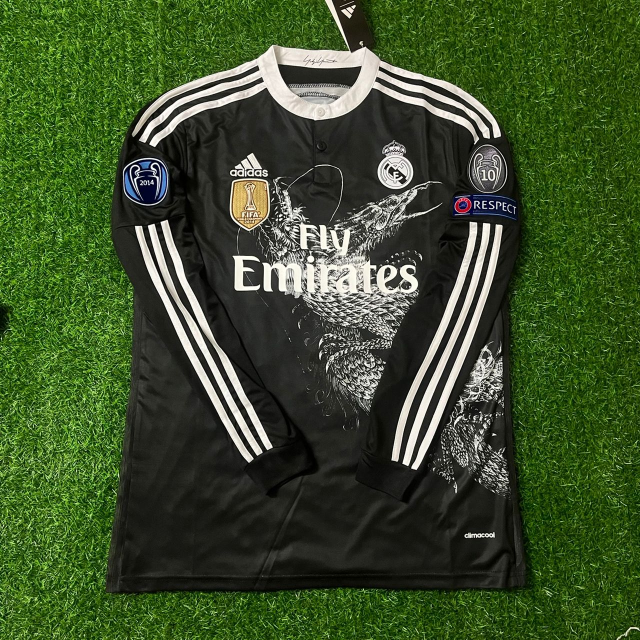Cristiano Ronaldo Real Madrid 2015 Dragon Black Retro Jersey Soccer Shirt Trikot