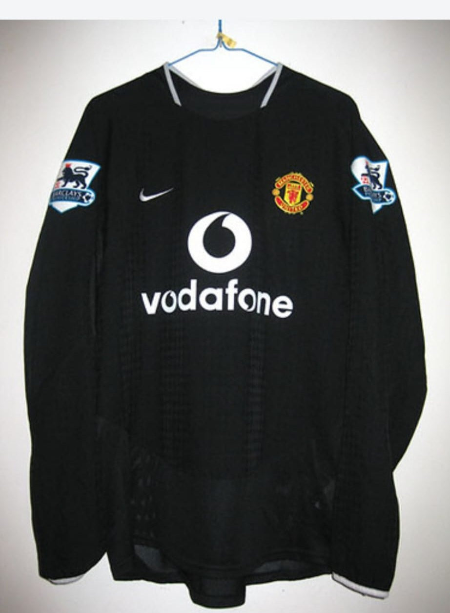 Manchester United 2003-04 Away Black Long Sleeve Jersey
