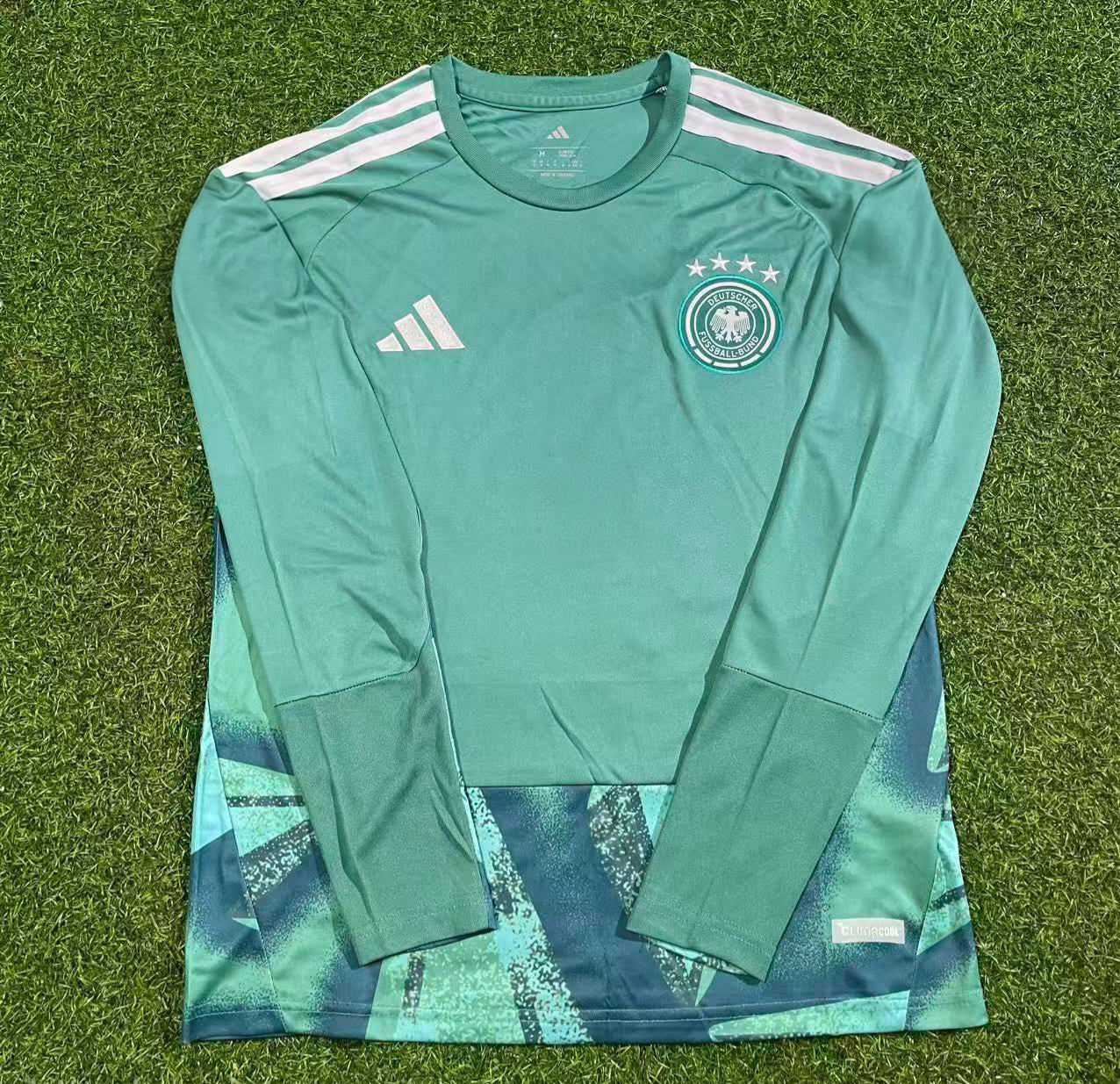 Oliver Kahn Germany Retro Goalkeeper Long Sleeve Football Jersey