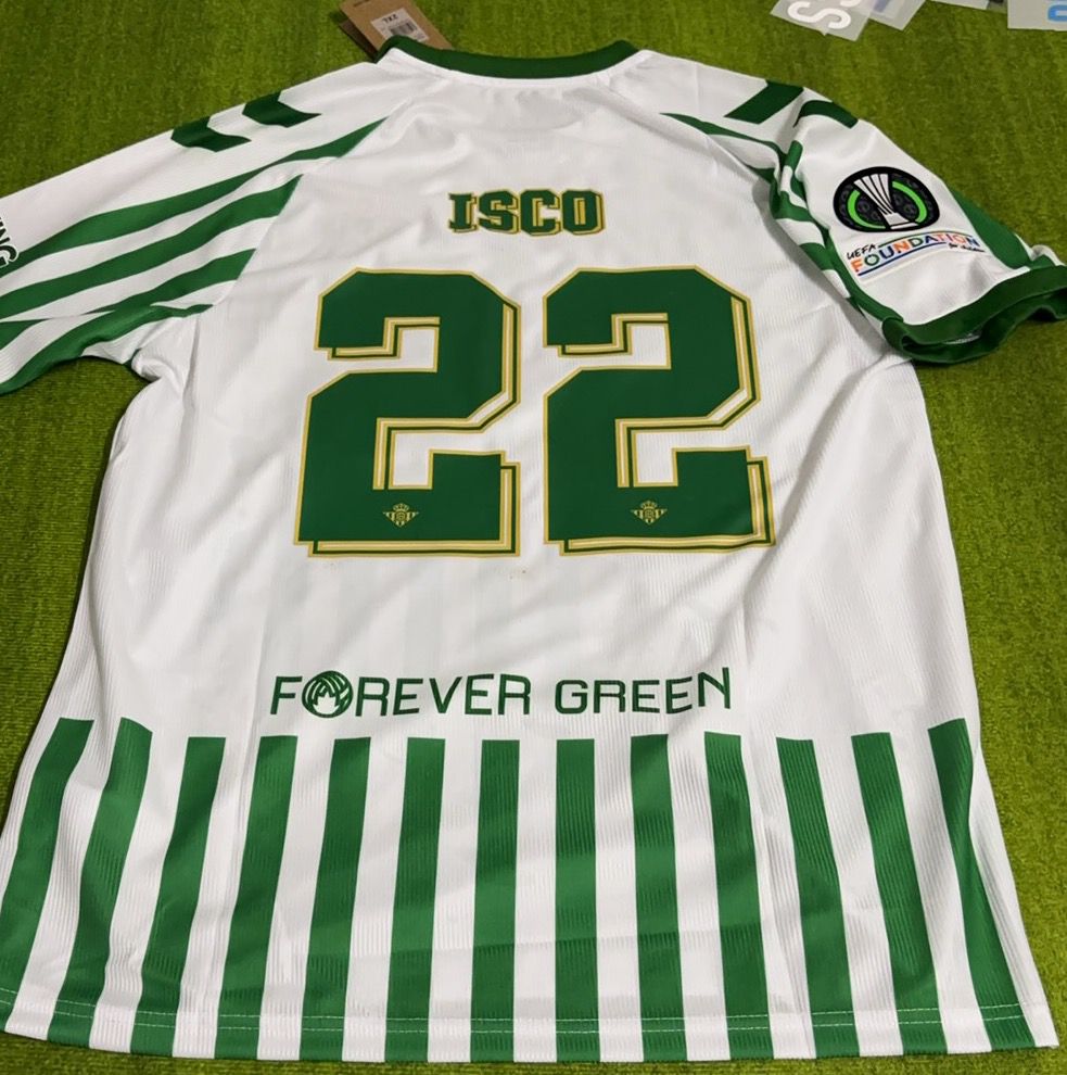 IscoRealBetisNewSeasonJerseySo