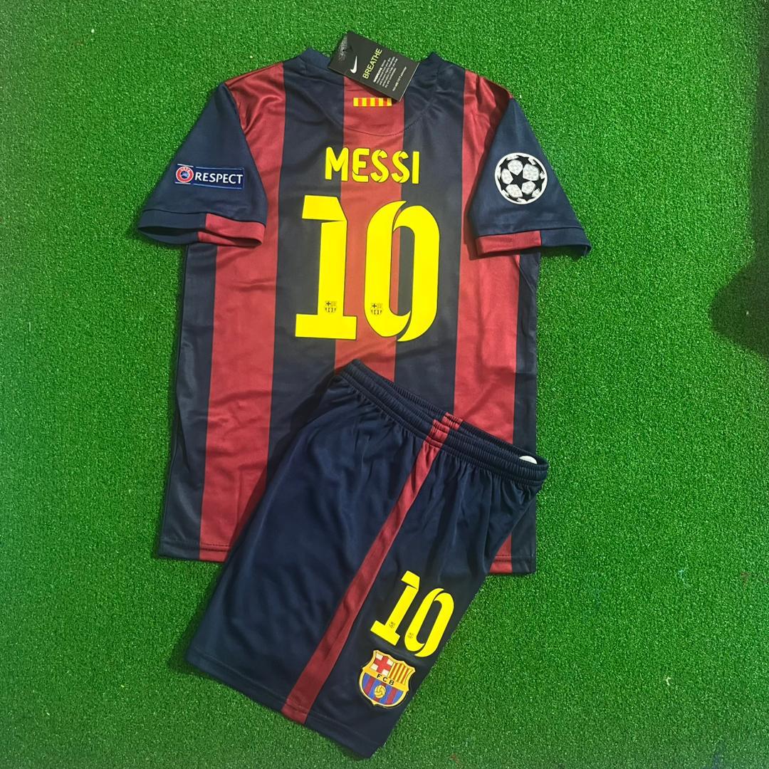 Maillot Messi Enfant T-shirt Officiel FC Barcelone Messi - Collection Enfant Garçon 100% Coton Vêtement Football Garçon Maillot Messi Enfant T-shirt Officiel FC Barcelone Messi - Collection Enfant Garçon 100% Coton Vêtement Football Garçon
