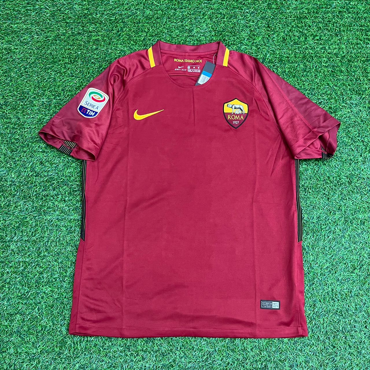 Radja Nainggolan 2016-2017 Season Retro Football Jersey