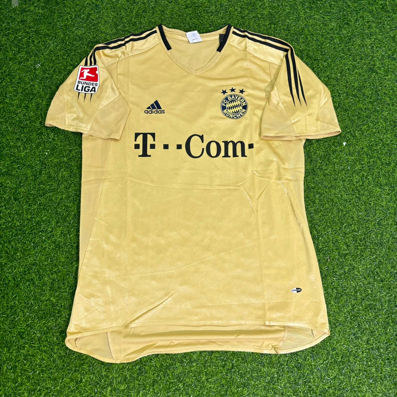 Roy Makaay Bayern München 2004/05 Retro Golden Fußballtrikot Set
