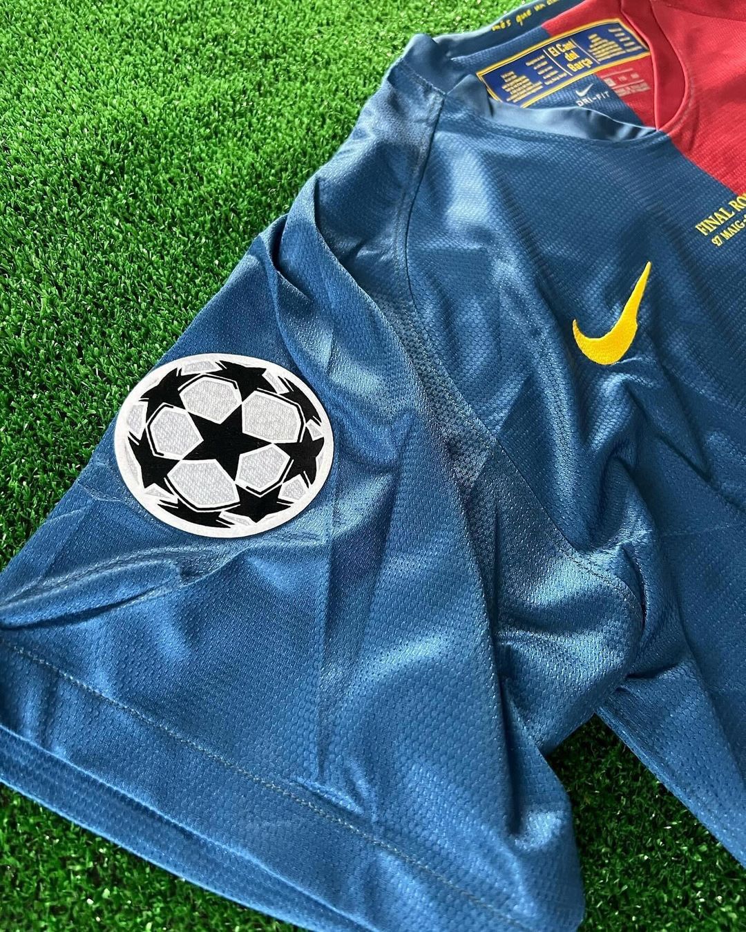 Andres Iniesta 8 – Barcelona 2009 Champions League Final Retro Kit Jersey – | Trikot | Maillot