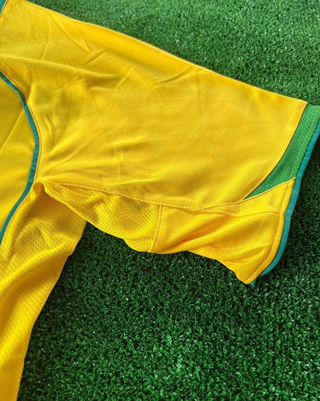 Ronaldo Nazario Brazil 2004-2006 Retro Jersey Trikot