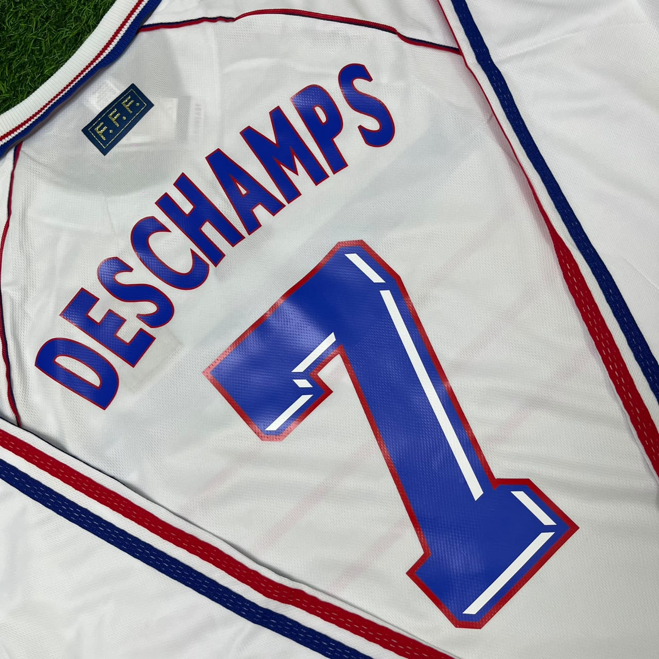 Didier Deschamps #7 France 1998 World Cup White Away Long Sleeve Retro Jersey