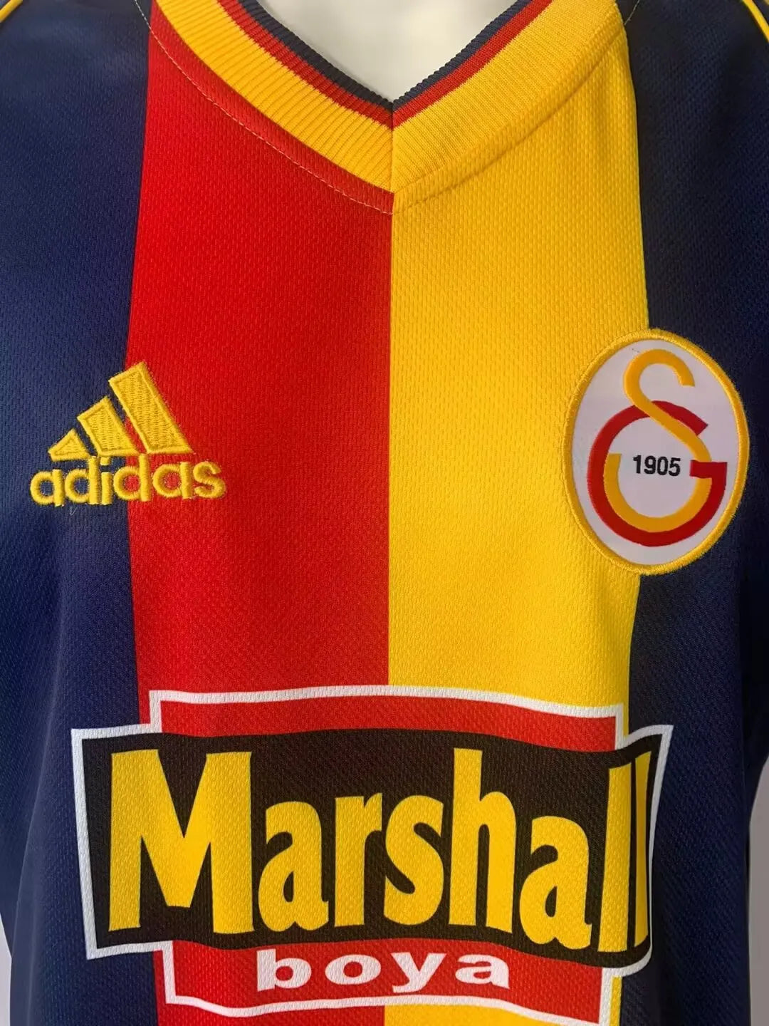 Maillot Galatasaray 1998–1999 Retro Forma Kit – | Maillot | Maillots | Forme