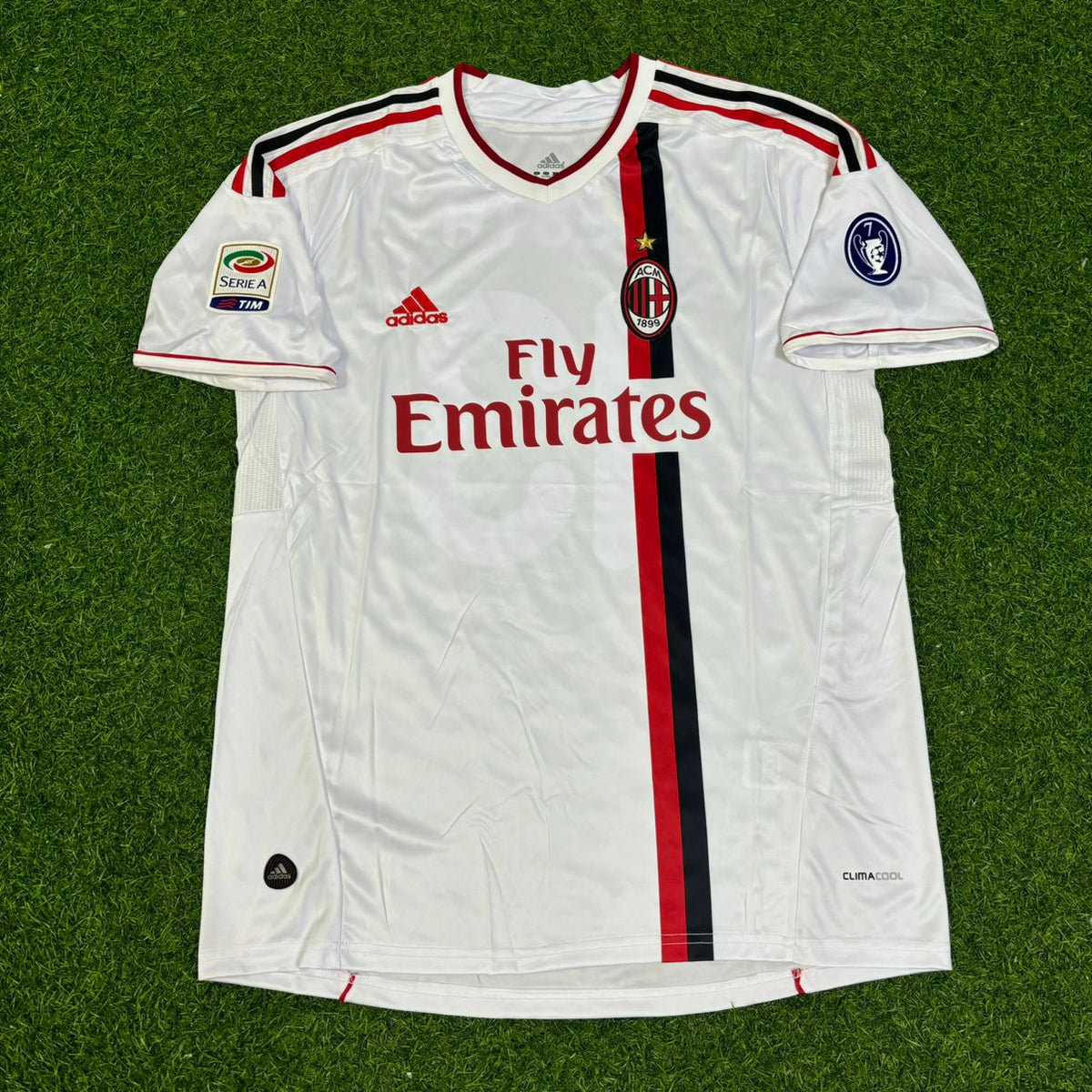 Alessandro Nesta #13 Milan 2011-2012 White Away Retro Football Jersey