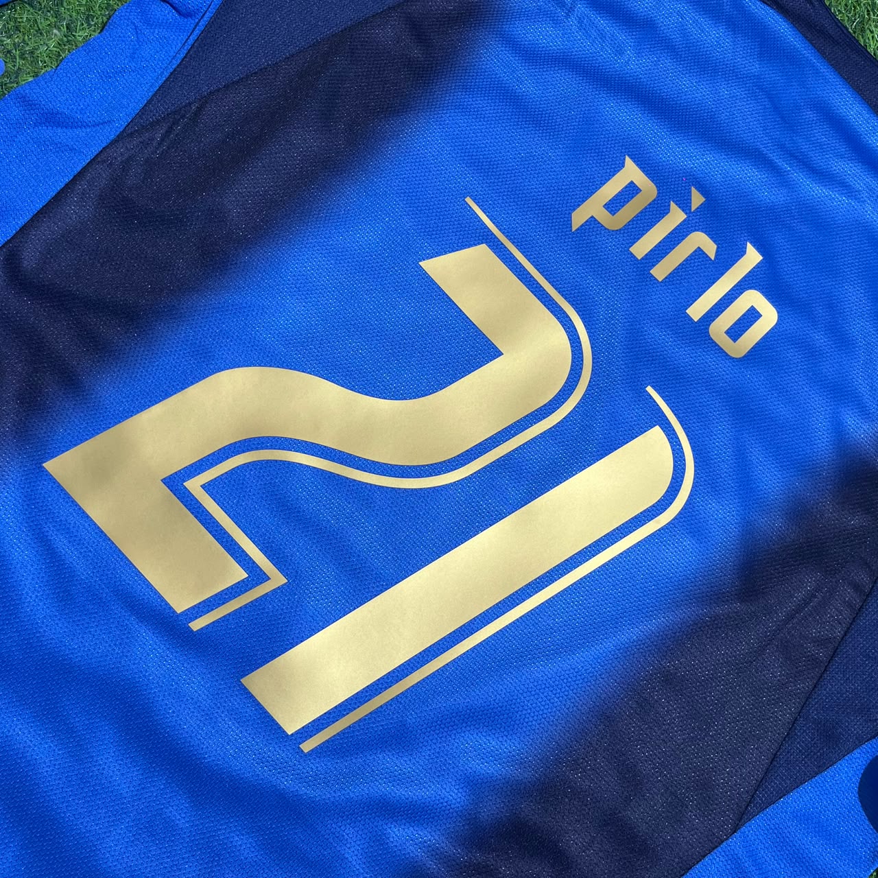 Andrea Pirlo #21 Italy 2006 World Cup Final Long Sleeve Retro Jersey Maillot Trikot Maglia Soccer Shirt