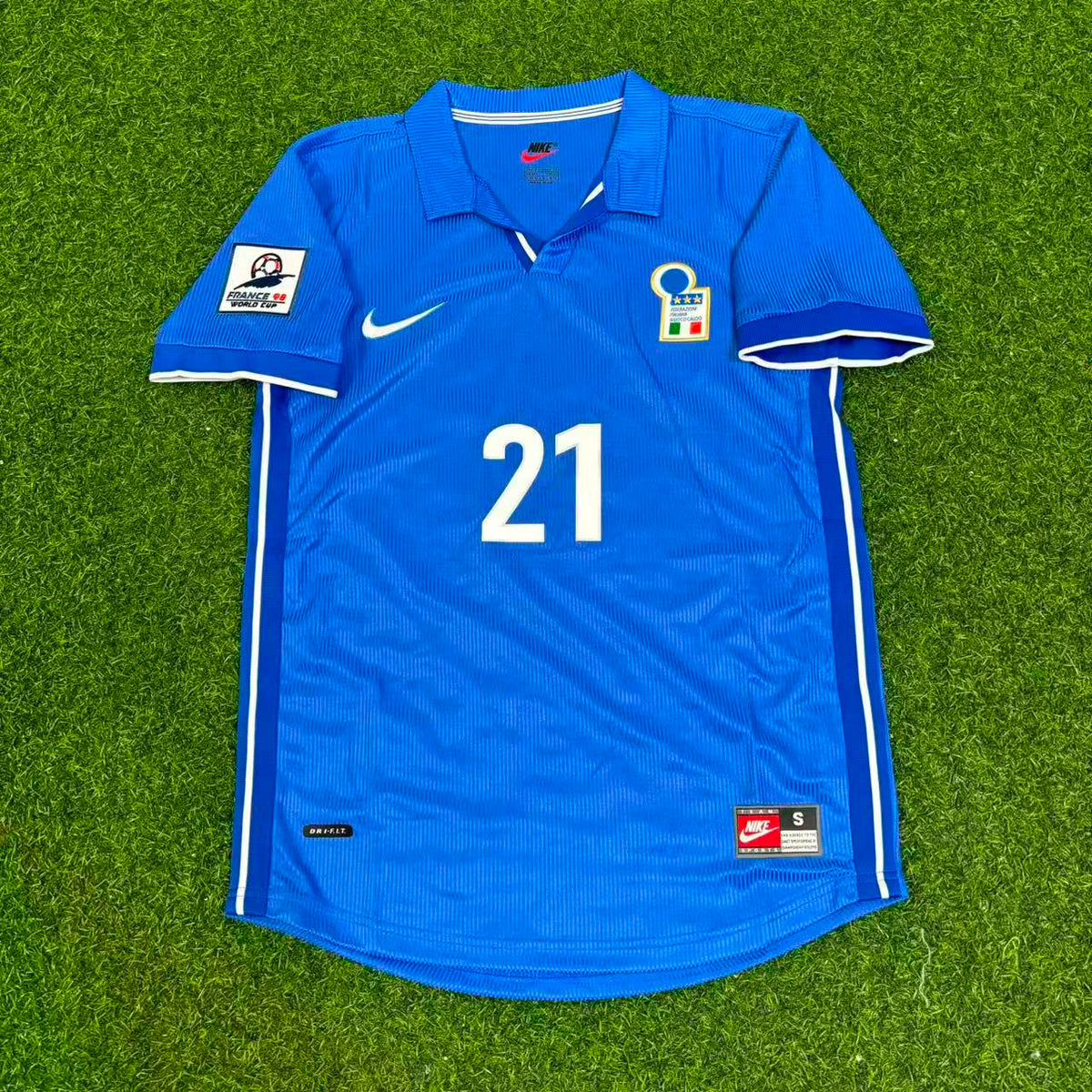 Andrea Pirlo Italy Home Blue Retro Football Jersey