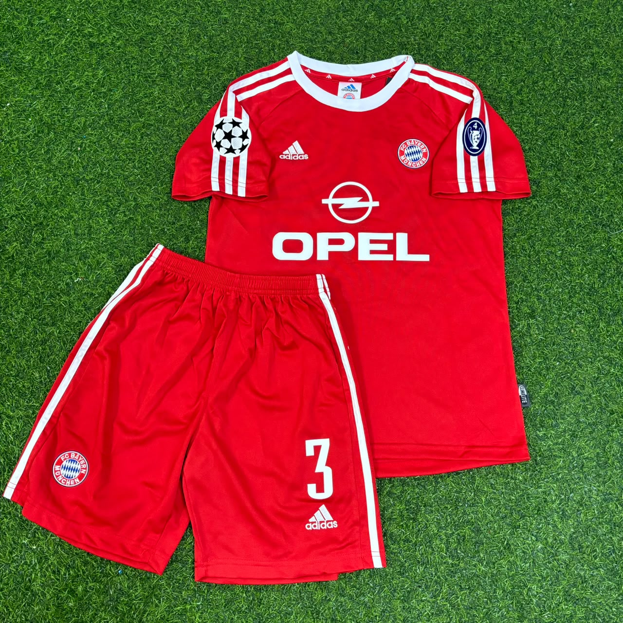 Bixente Lizarazu FC Bayern Munich 2000-2001 Kids Retro Jersey | Kit | Trikot Soccer Shirt