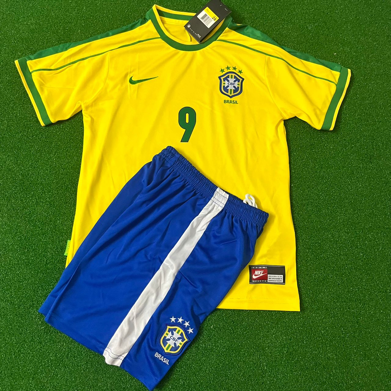 Maillot domicile Ronaldo Nazario Brésil 1998 pour enfant | Maillot enfant | Maillot de football