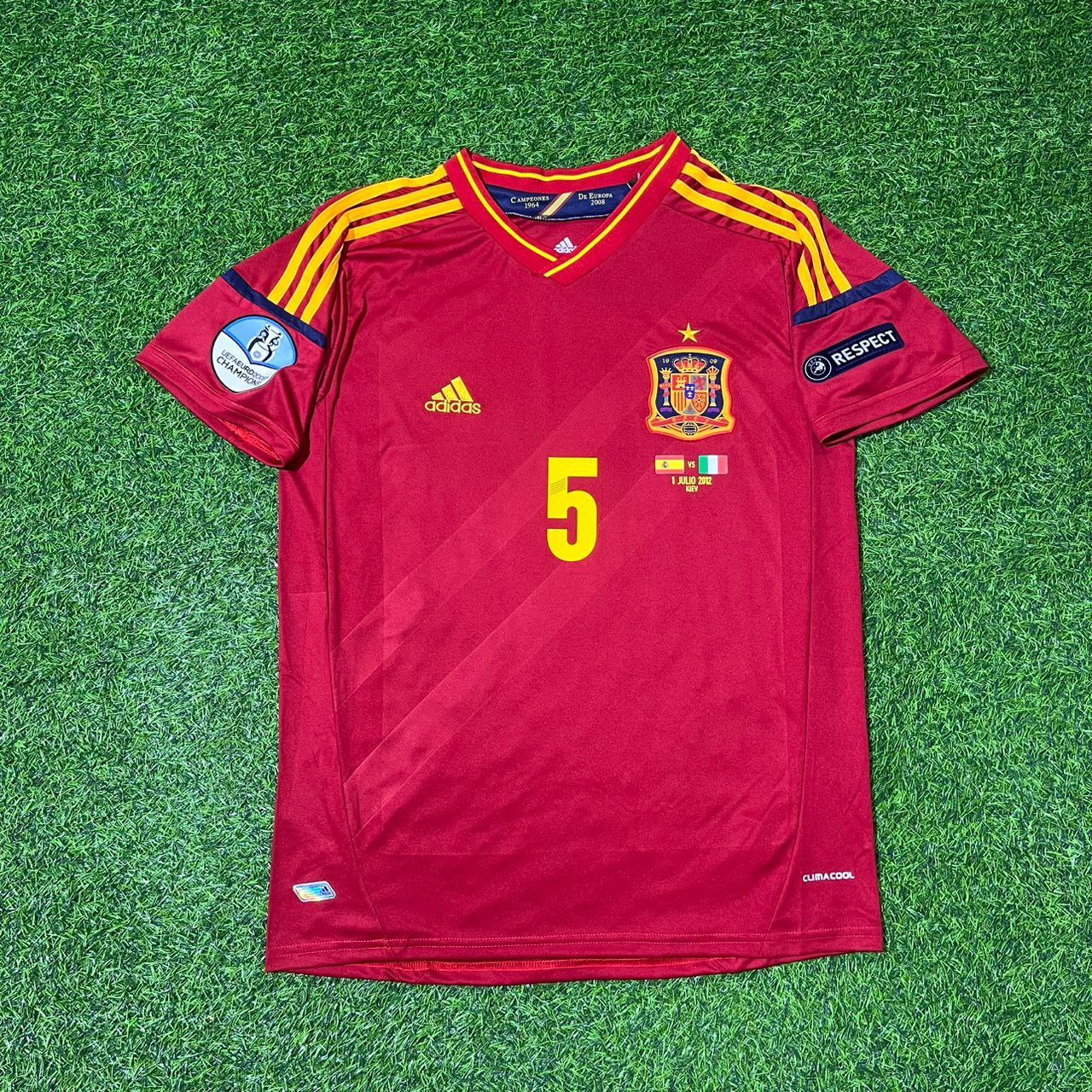 Carles Puyol Spain Euro 2012 Final Retro Football Jersey Kit