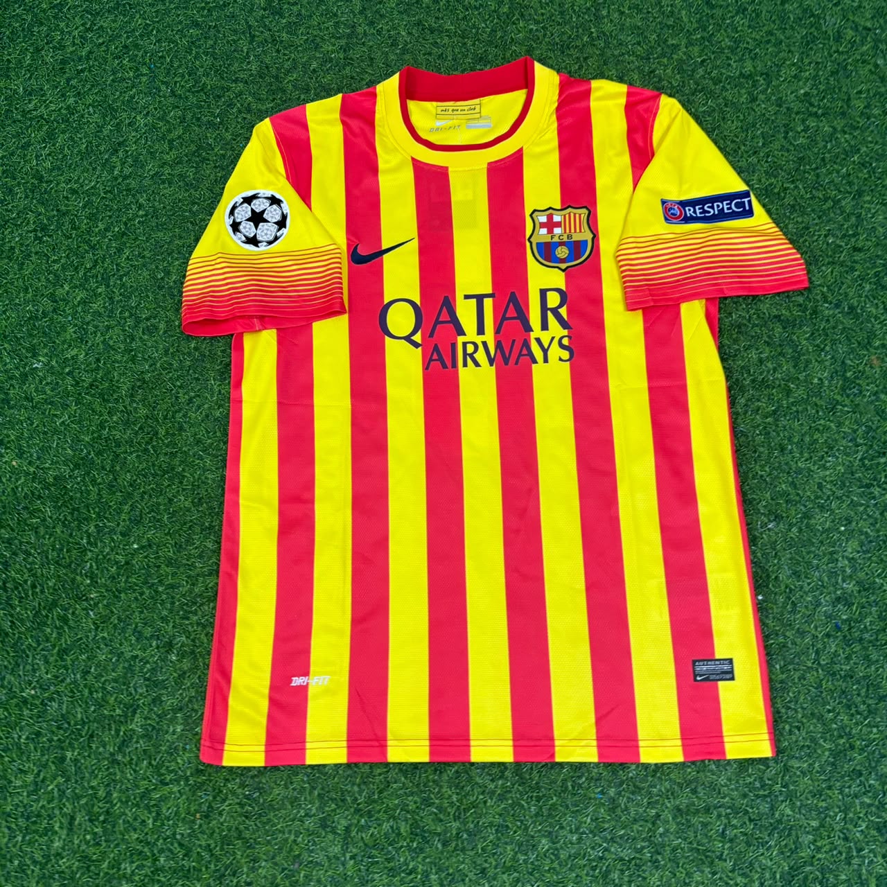 Carles Puyol 5 - Barcelona 2013/2014 Yellow Red Retro Jersey Trikot