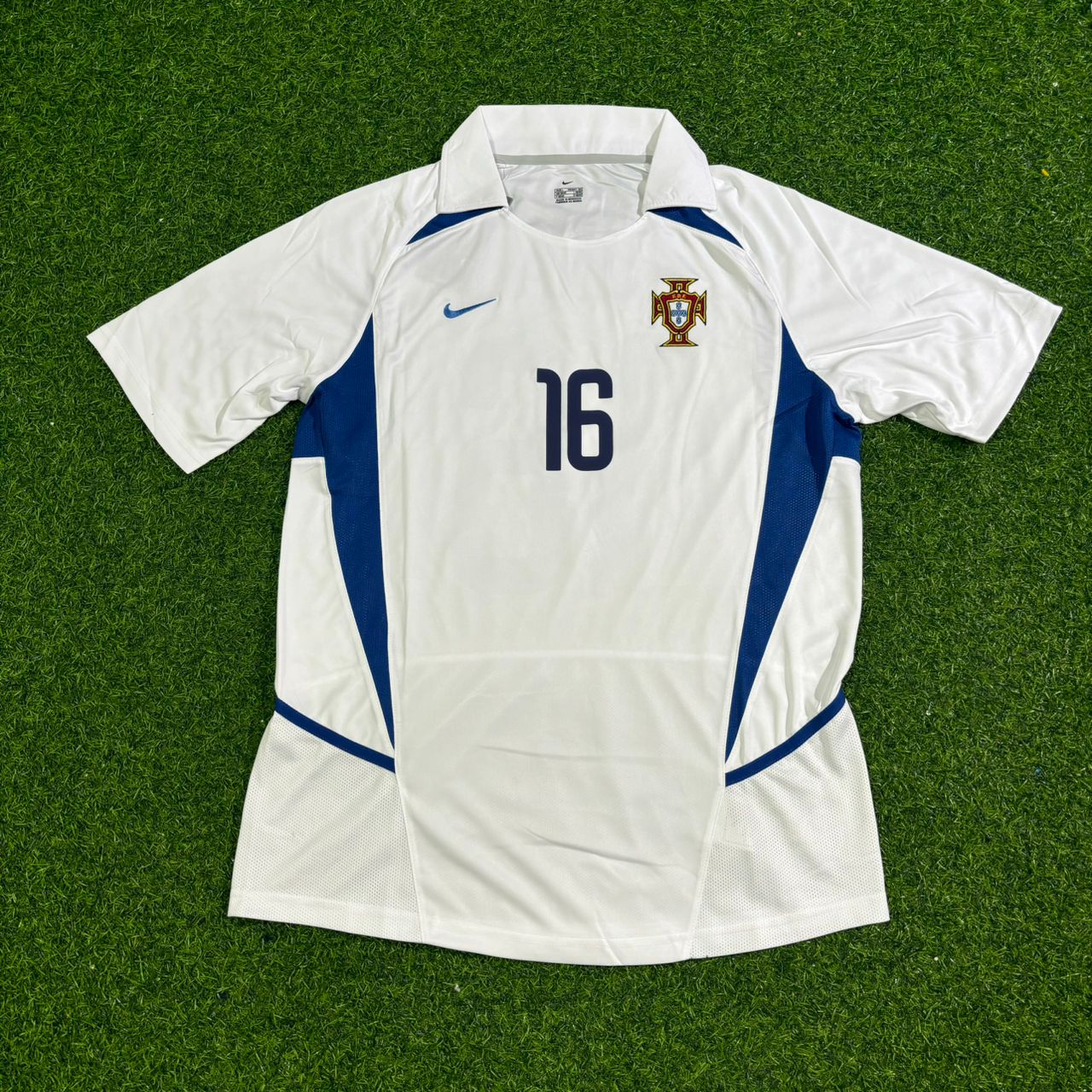 Cristiano Ronaldo Number 16 Portugal 2003 Debut White Retro Football Jersey