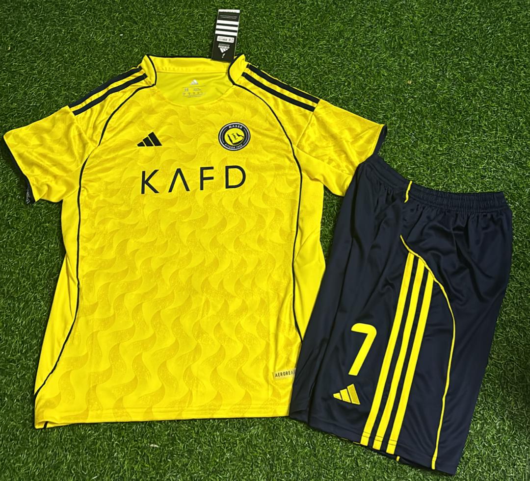 Cristiano Ronaldo CR7 Al Nassr Fußballtrikot-Set für Kinder, neue Saison