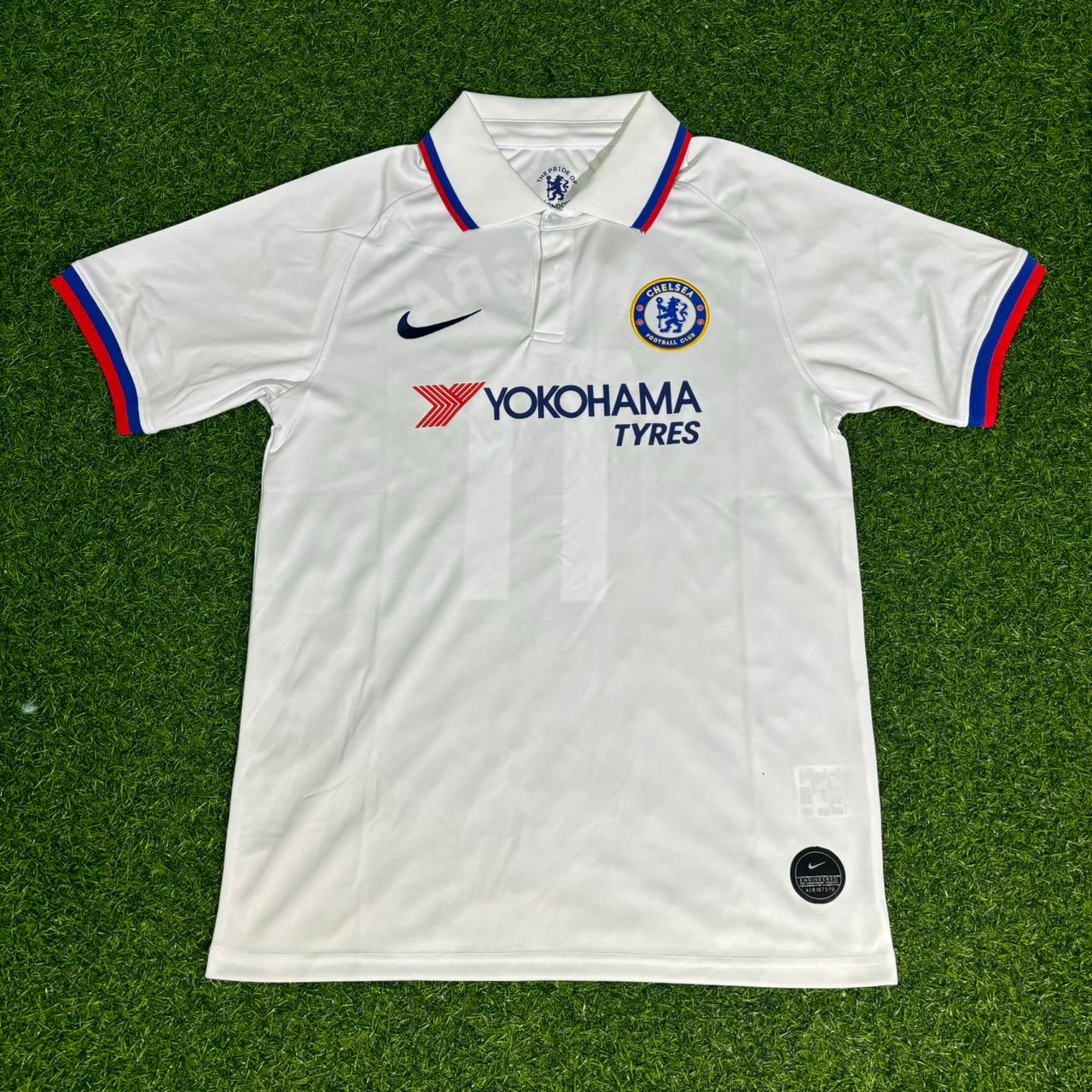 Didier Drogba Chelsea White Retro Football Jersey Kit