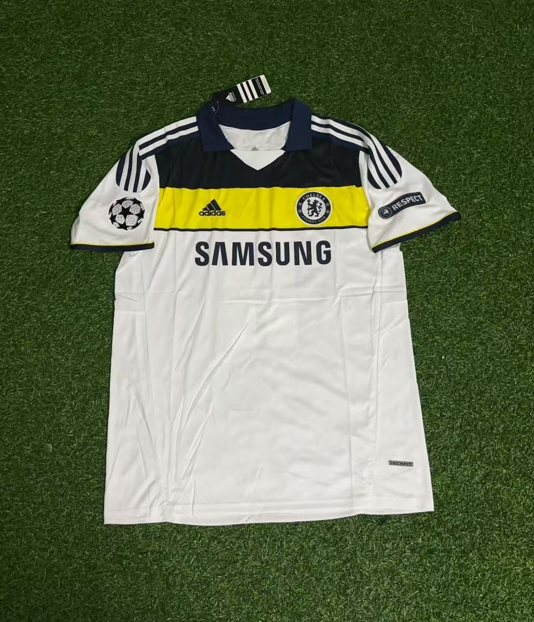 Didier Drogba 11 - Chelsea 2011 2012 CL White Yellow Retro Jersey Trikot Maglia