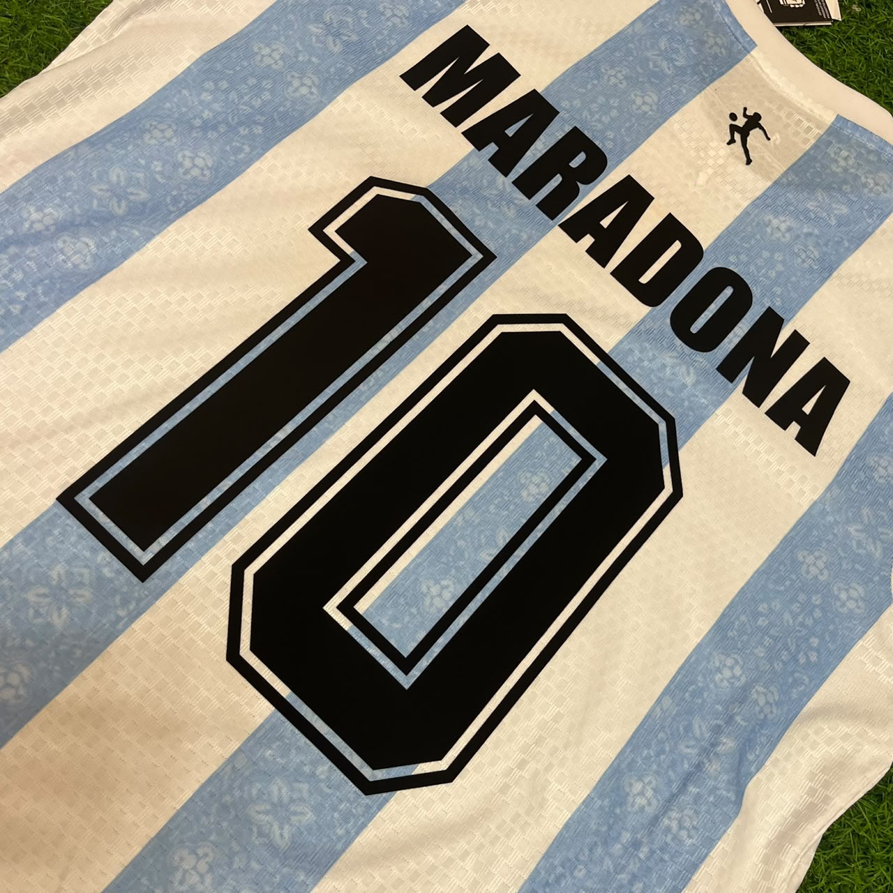 Diego Armando Maradona 10 - Argentina Legendary White Retro Kit Jersey Trikot Maillot Soccer Shirt