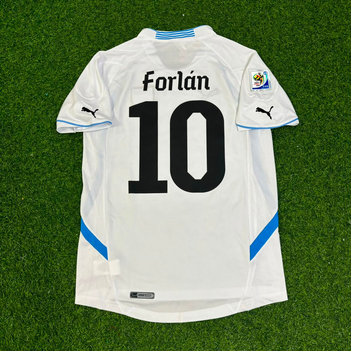Diego Forlán Uruguay 2010 World Cup White Retro Football Jersey