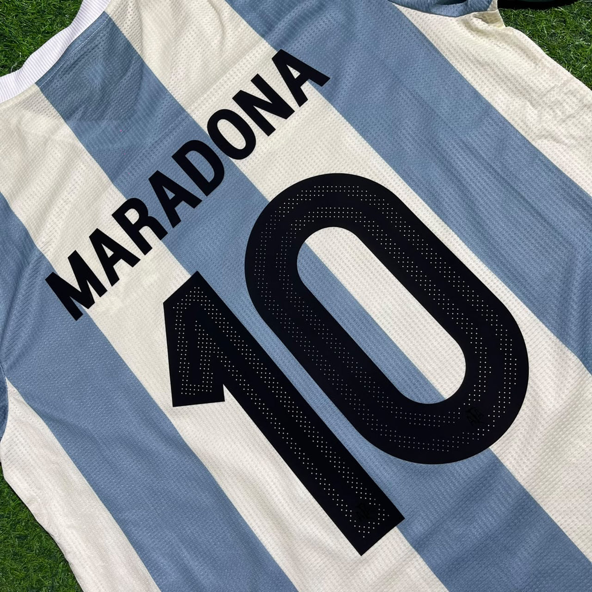 Diego Armando Maradona Argentina Retro Long Sleeve Retro Football Jersey Kit