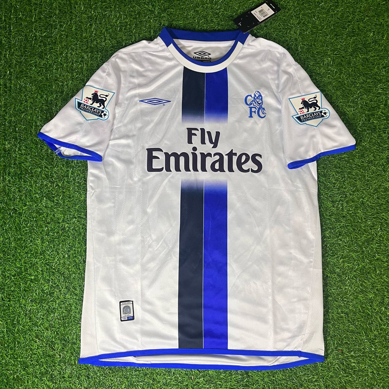 Maillot de football rétro Didier Drogba Chelsea extérieur 2004