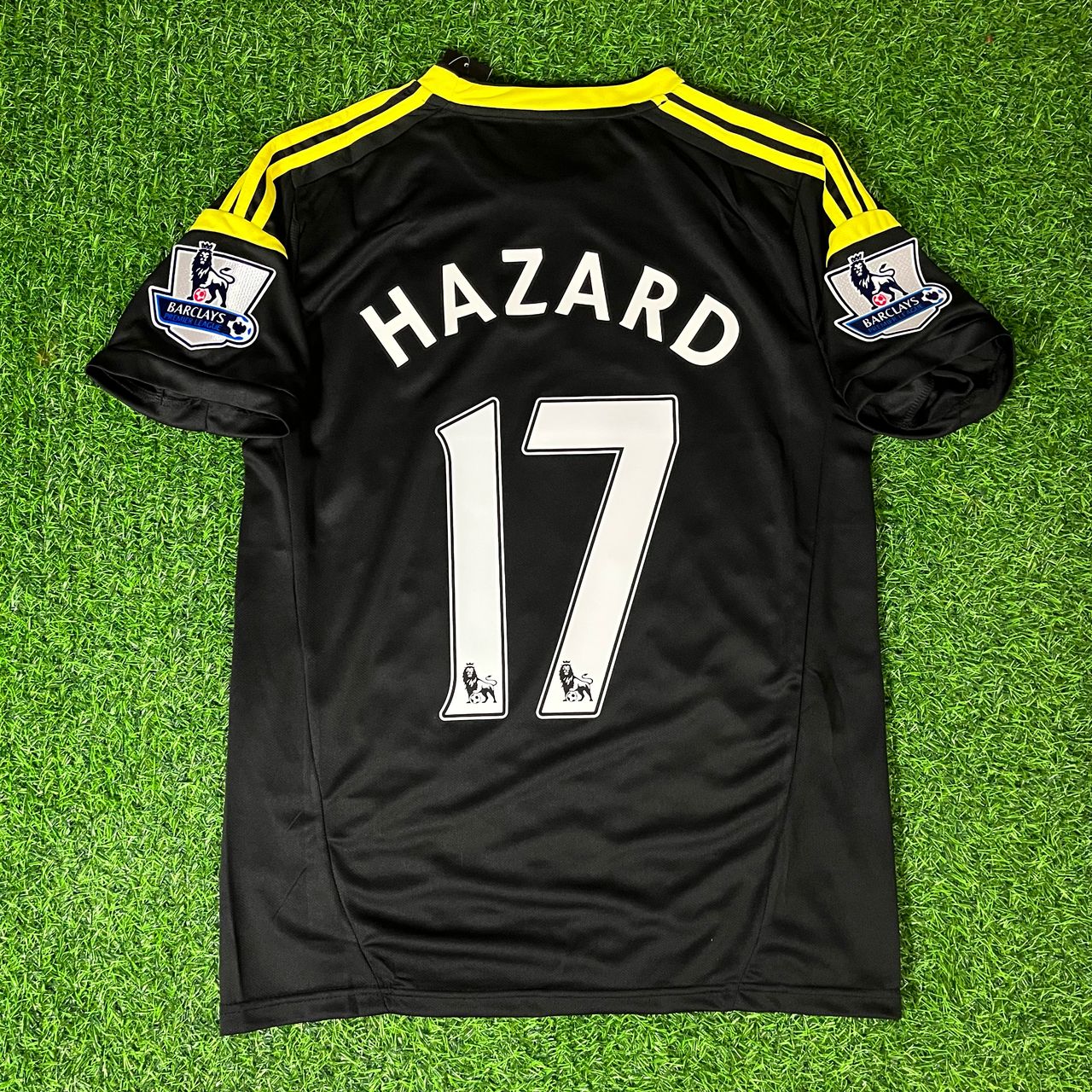 Maillot football vintage LOSC #10 Hazard domicile saison 2011-2012 Maillot football vintage LOSC #10 Hazard domicile saison 2011-2012