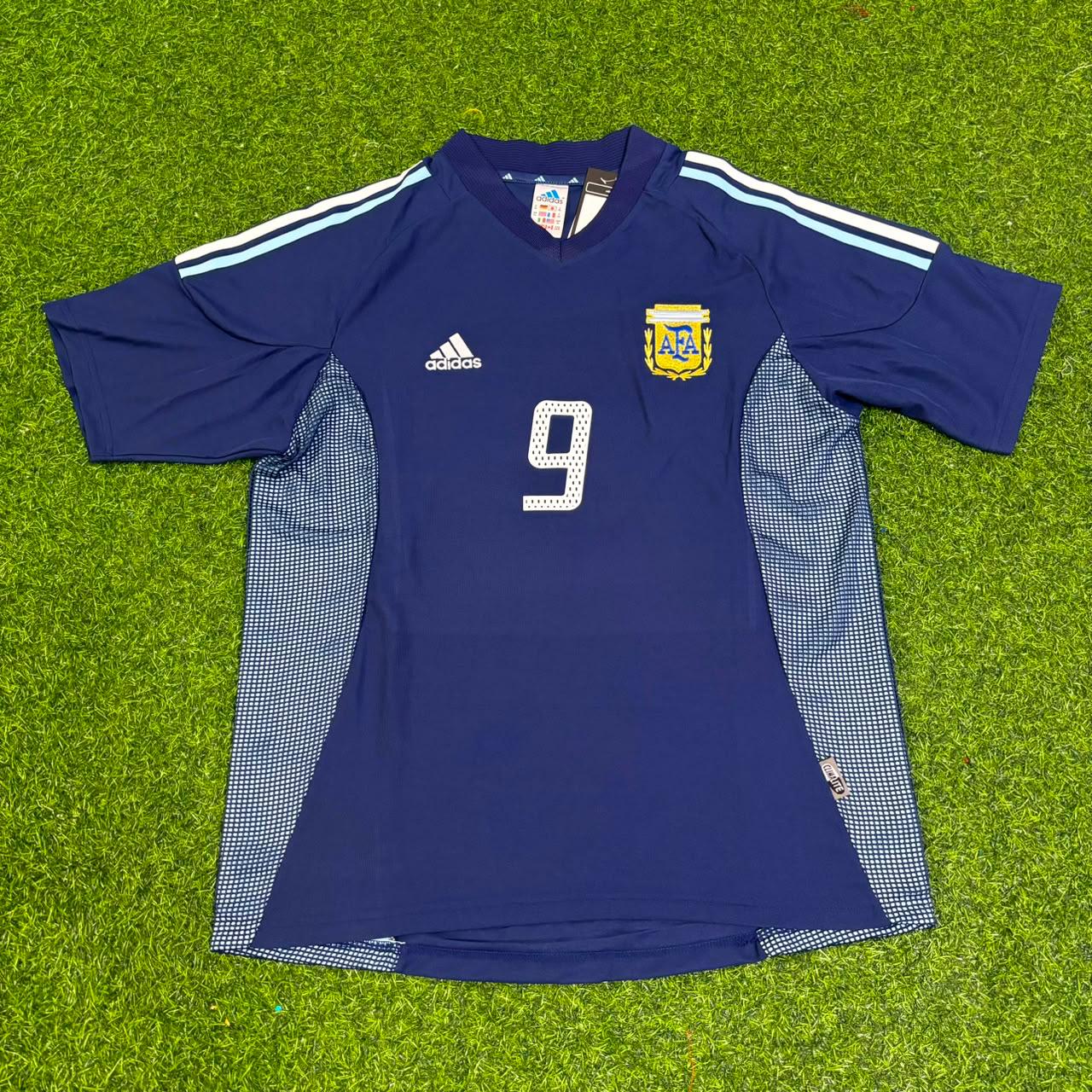 Gabriel Batistuta Argentina 2002/2004 Season Blue Retro Football Jersey