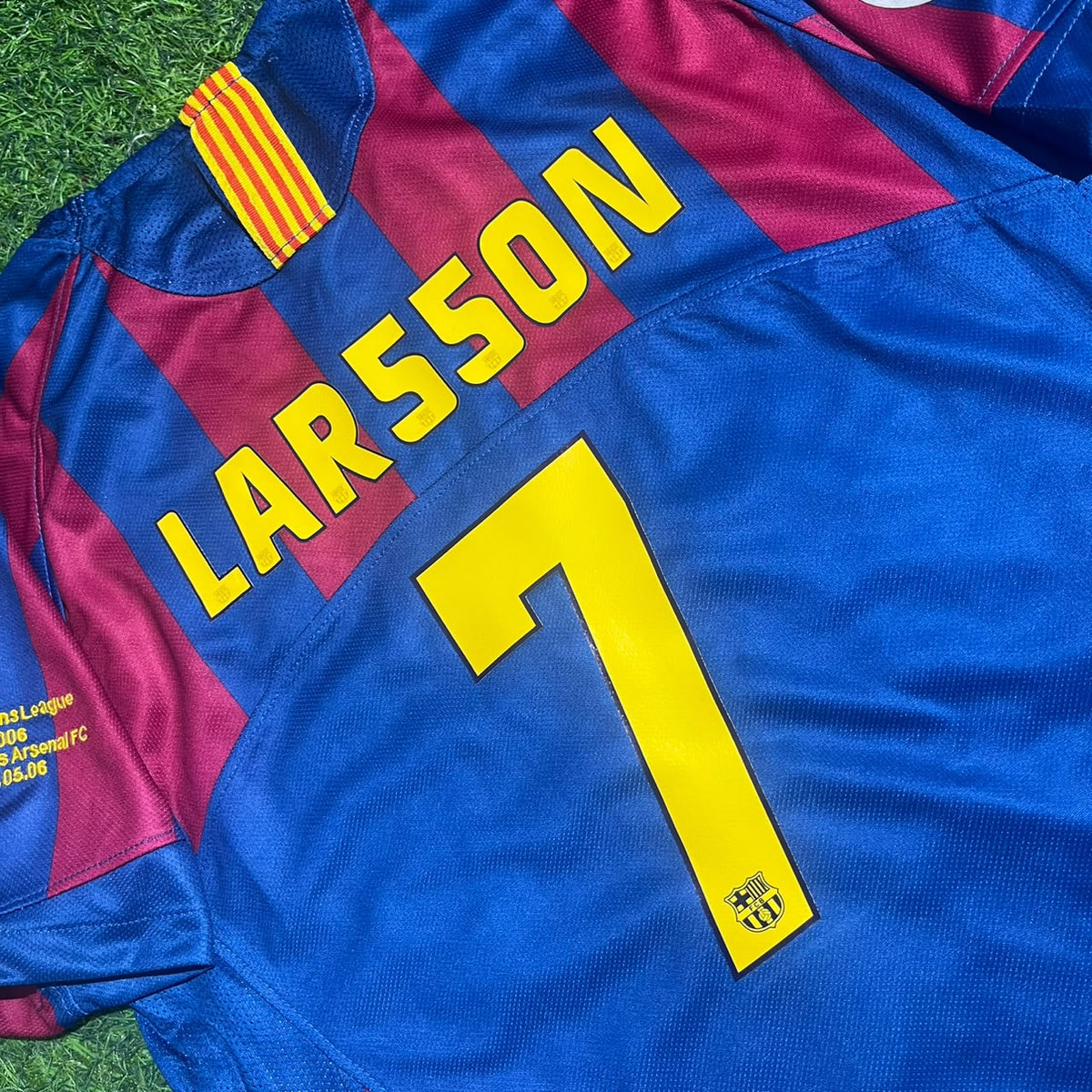 Sebastian Larsson Barcelona 2006 Final Kids Retro Short Sleeve Football Jersey