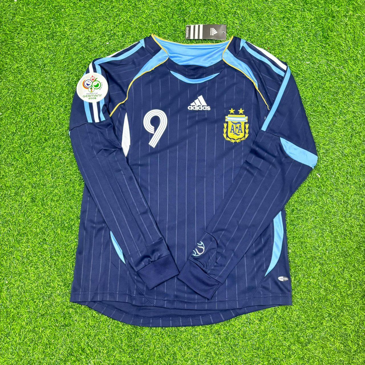 Hernan Crespo Argentina 2006 World Cup Long Sleeve Retro Football Jersey Kit