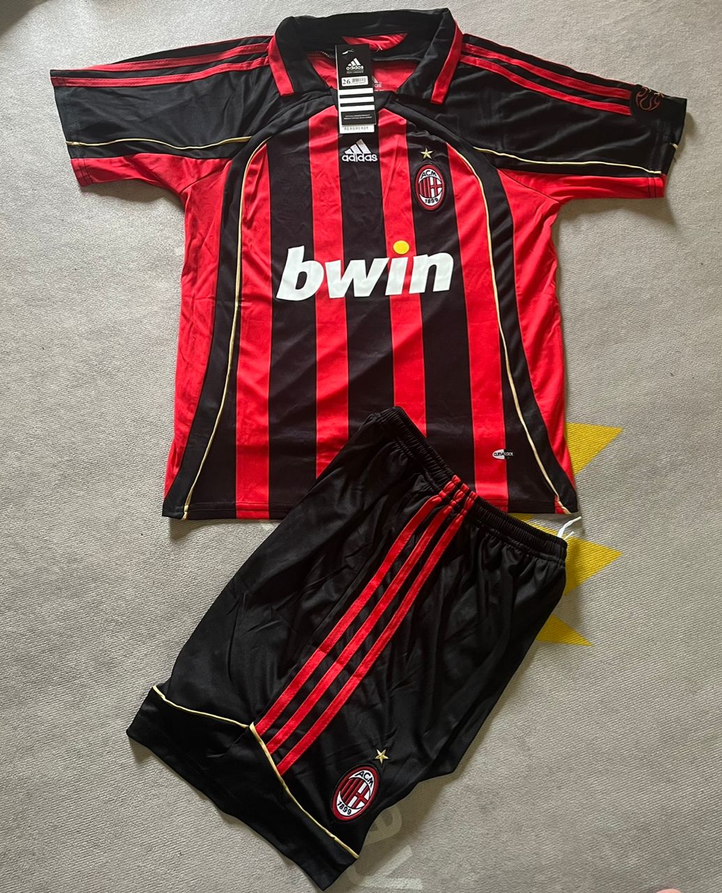 Maillot rétro domicile pour enfants de l'AC Milan 2007 de Filippo Inzaghi