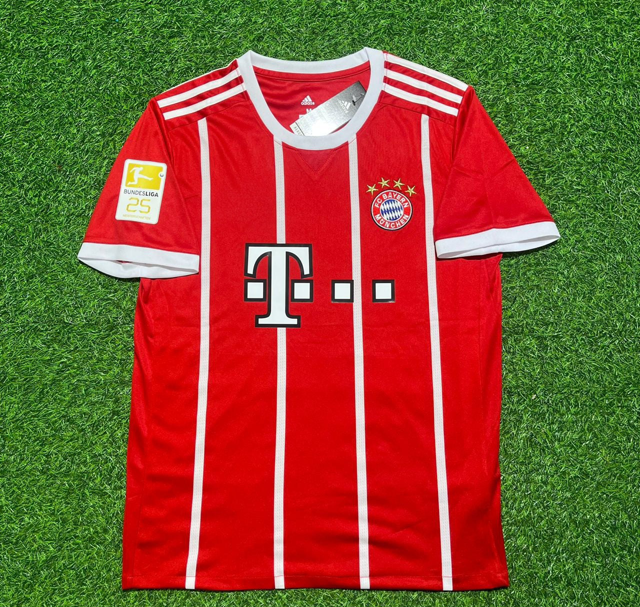 FC Bayern Munich 2017-2018 Retro Home Jersey