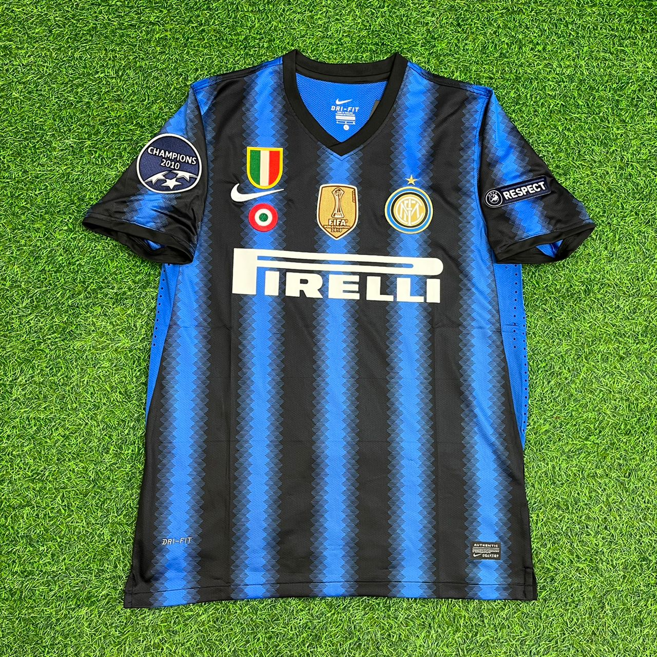 Diego Milito - Inter 2011 Jersey Soccer Trikot Maillot Maglia Soccer Shirt