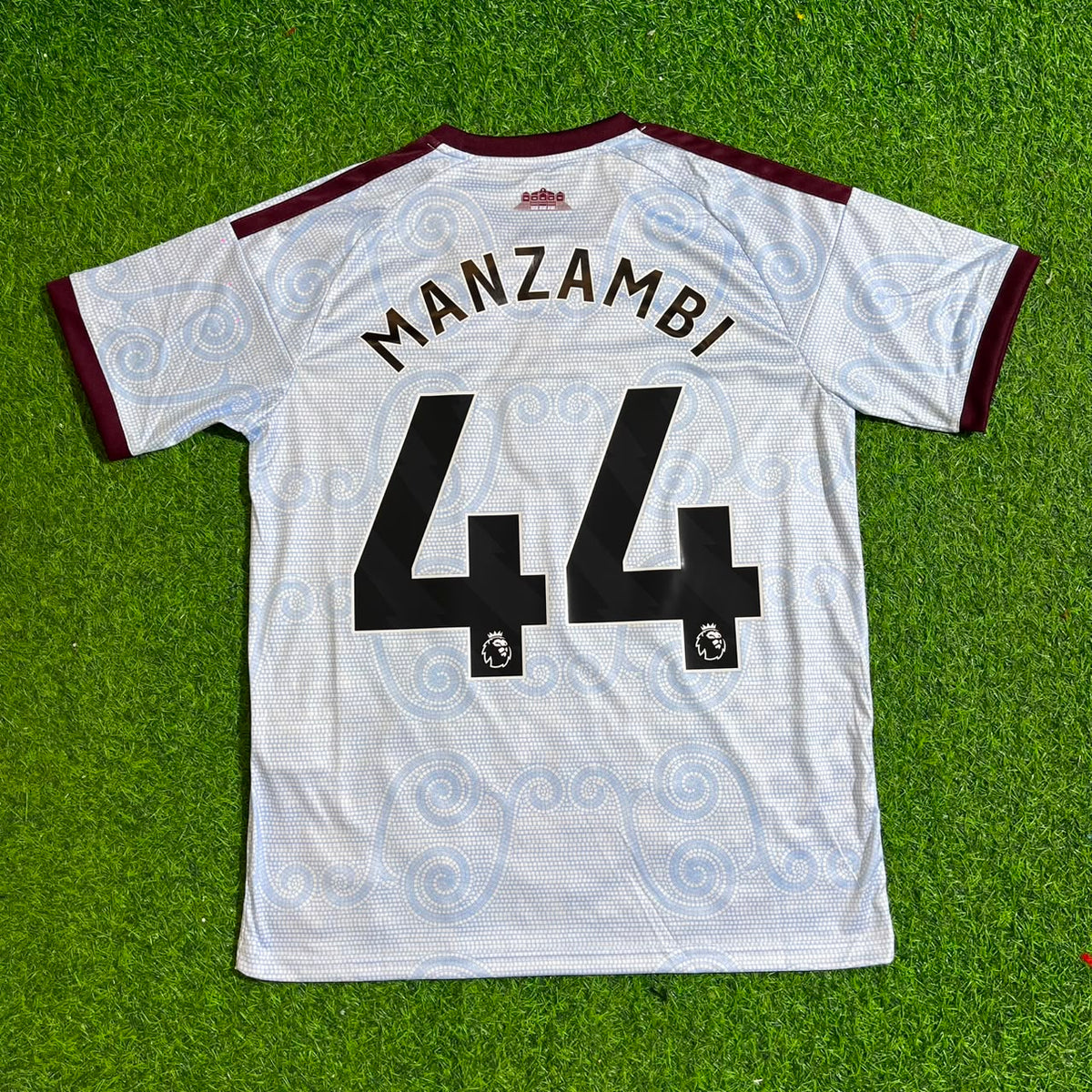Johan Manzambi #9 Aston Villa 2027 Third Kit New Season Jersey Trikot Maillot
