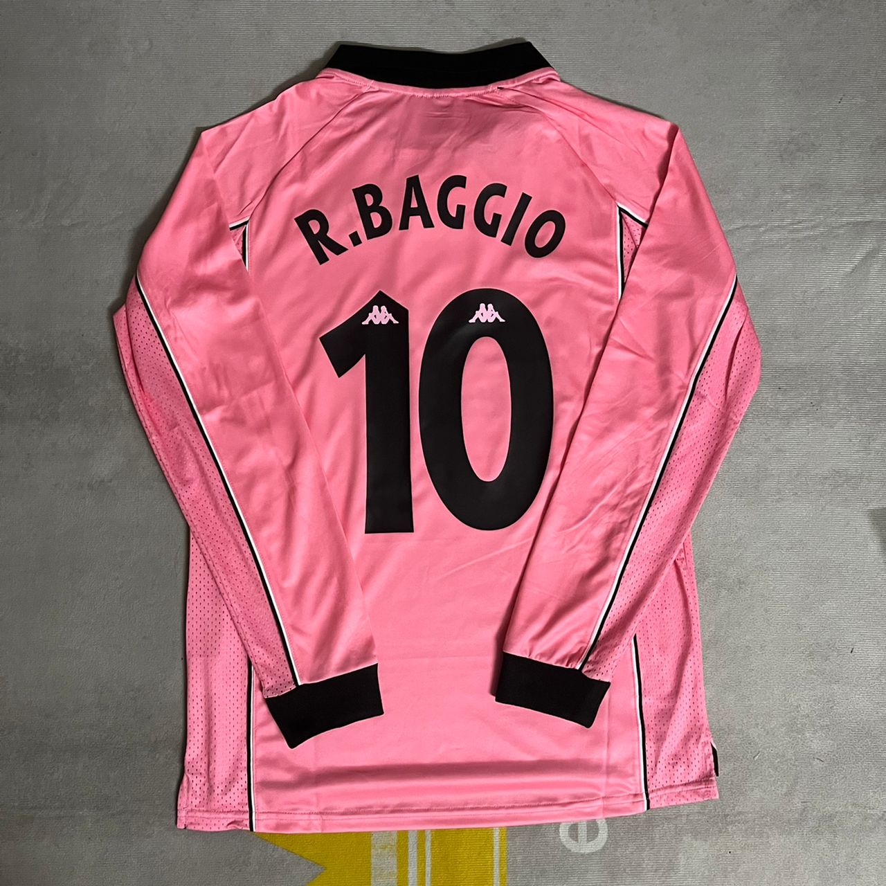 Football - coupe UEFA - Juventus. Roberto Baggio, Juventus Photo Stock - Alamy Football - coupe UEFA - Juventus. Roberto Baggio, Juventus Photo Stock - Alamy
