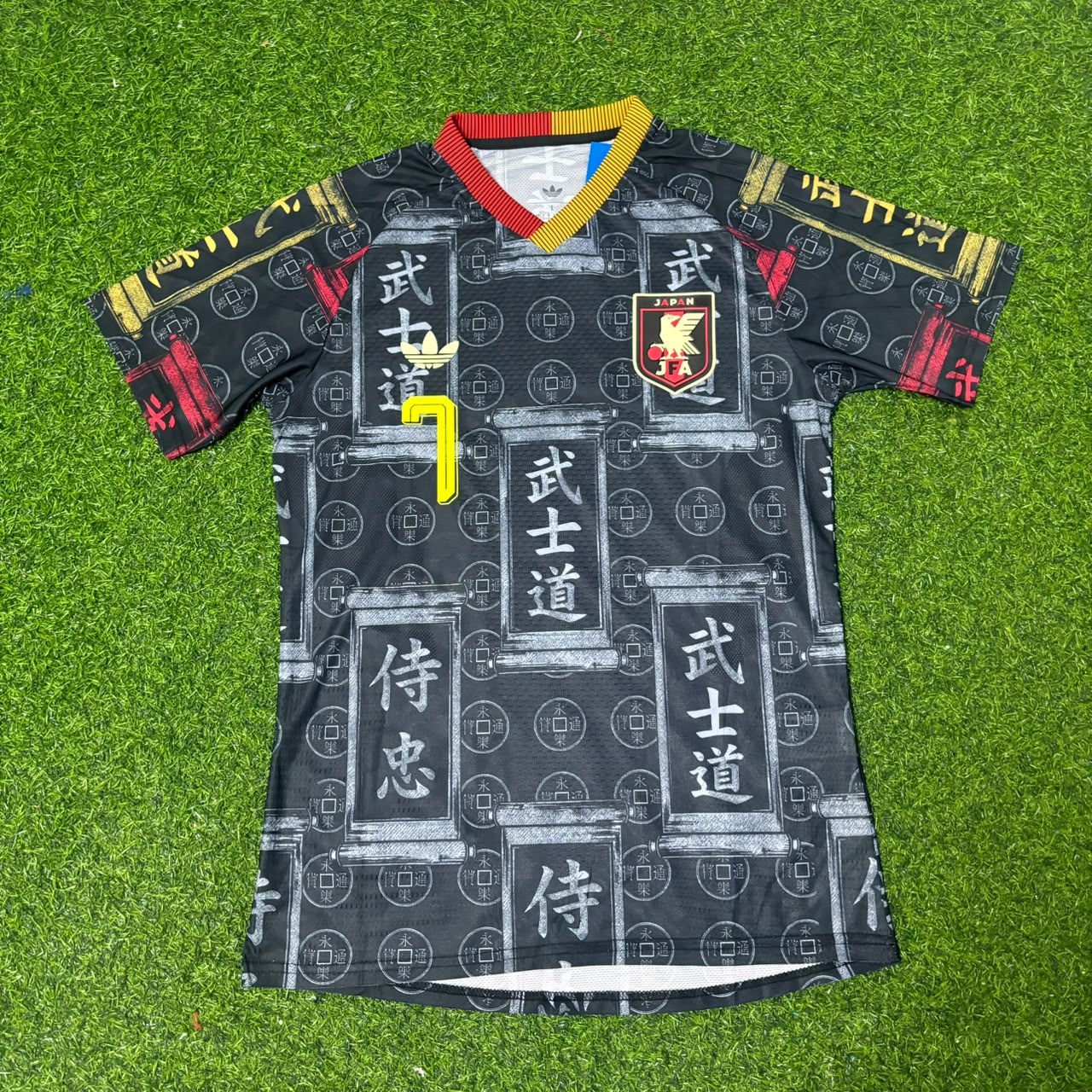 Kaoru Mitoma Japan Commemorative Football Jersey