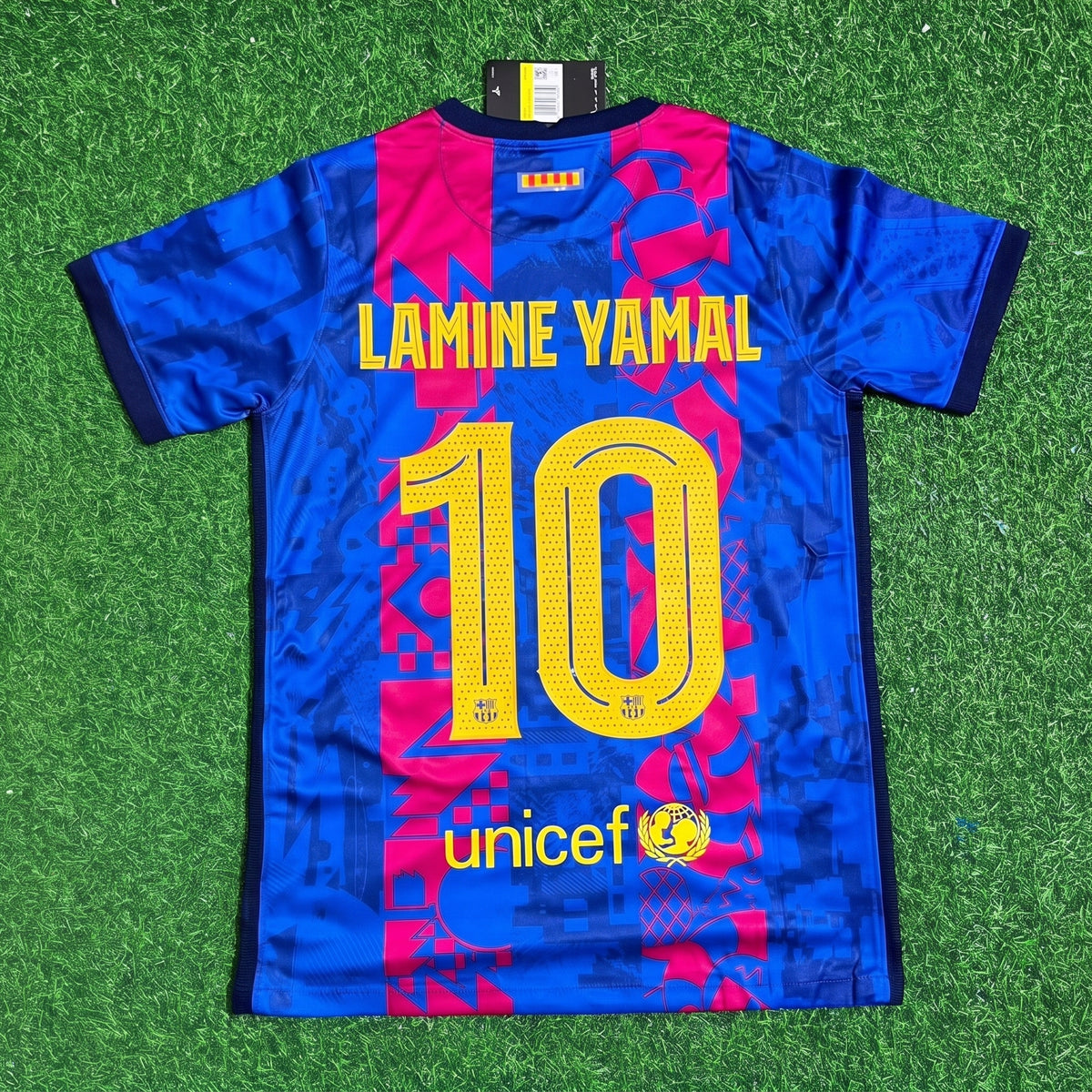 Lamine Yamal #10 Barcelona Third Retro Jersey Trikot Soccer Shirt