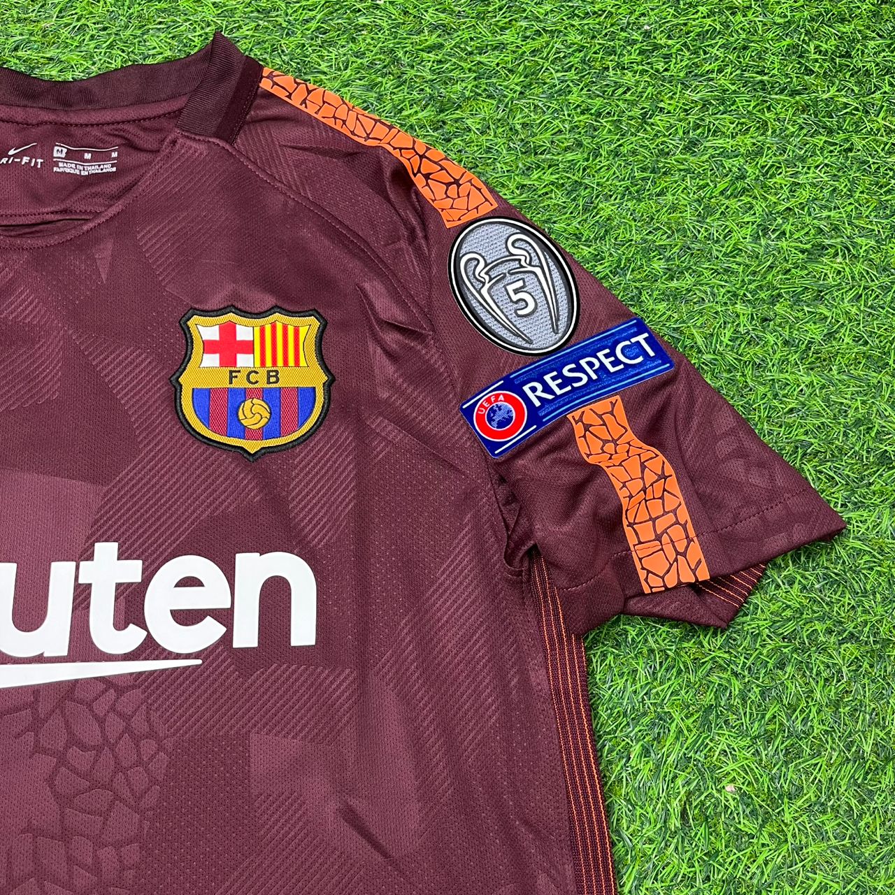 Lionel Messi Barcelona 2017-2018 Third Retro Football Jersey