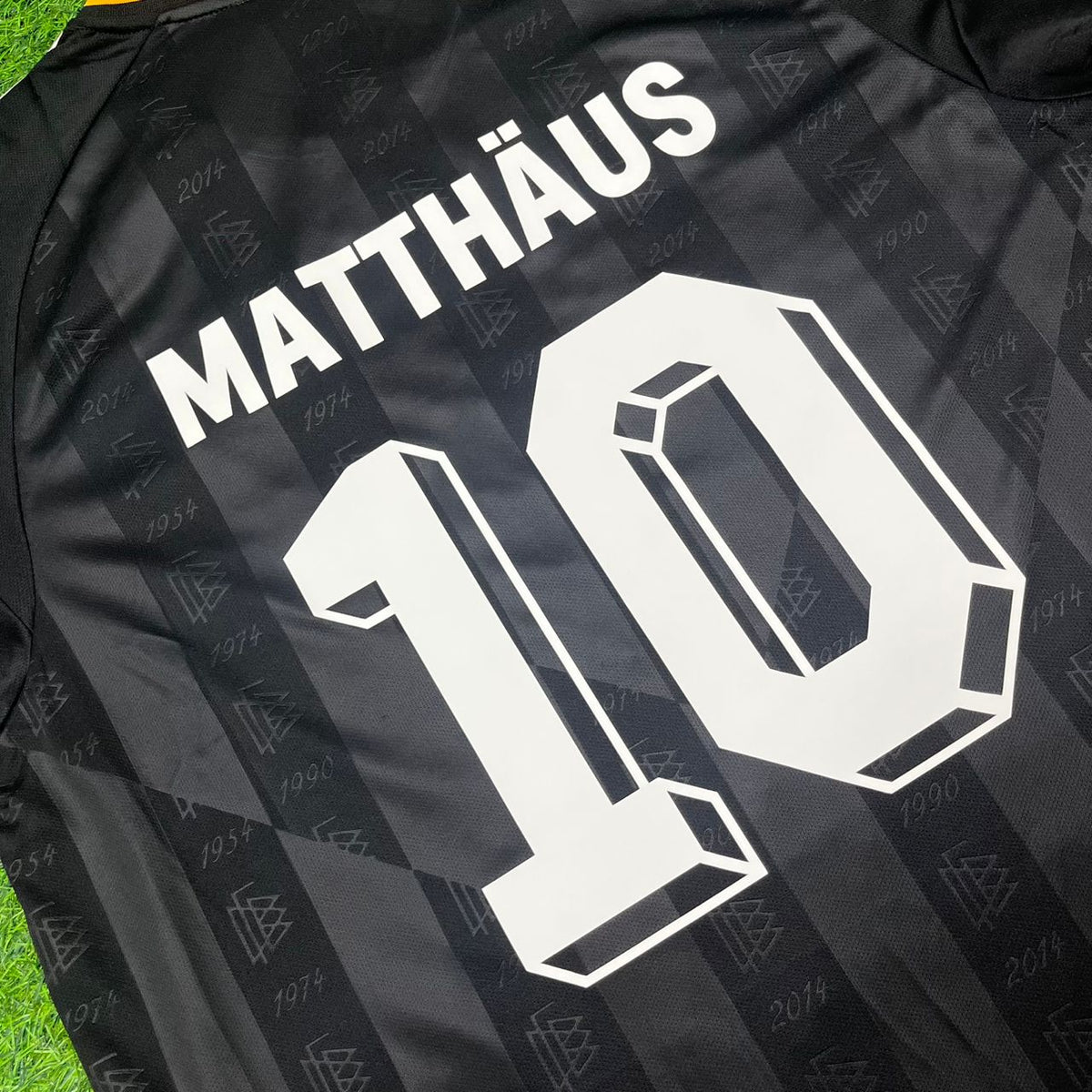 Maillot de football rétro vintage noir Lothar Matthäus 10# Allemagne