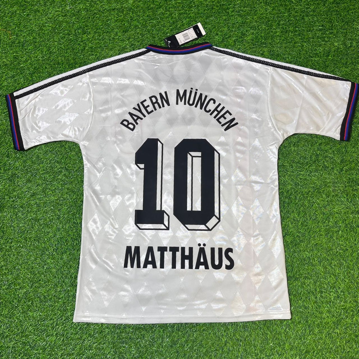 Lothar Mätthaus Bayern München 1997–1998 Auswärtstrikot in Weiß im Retro-Stil