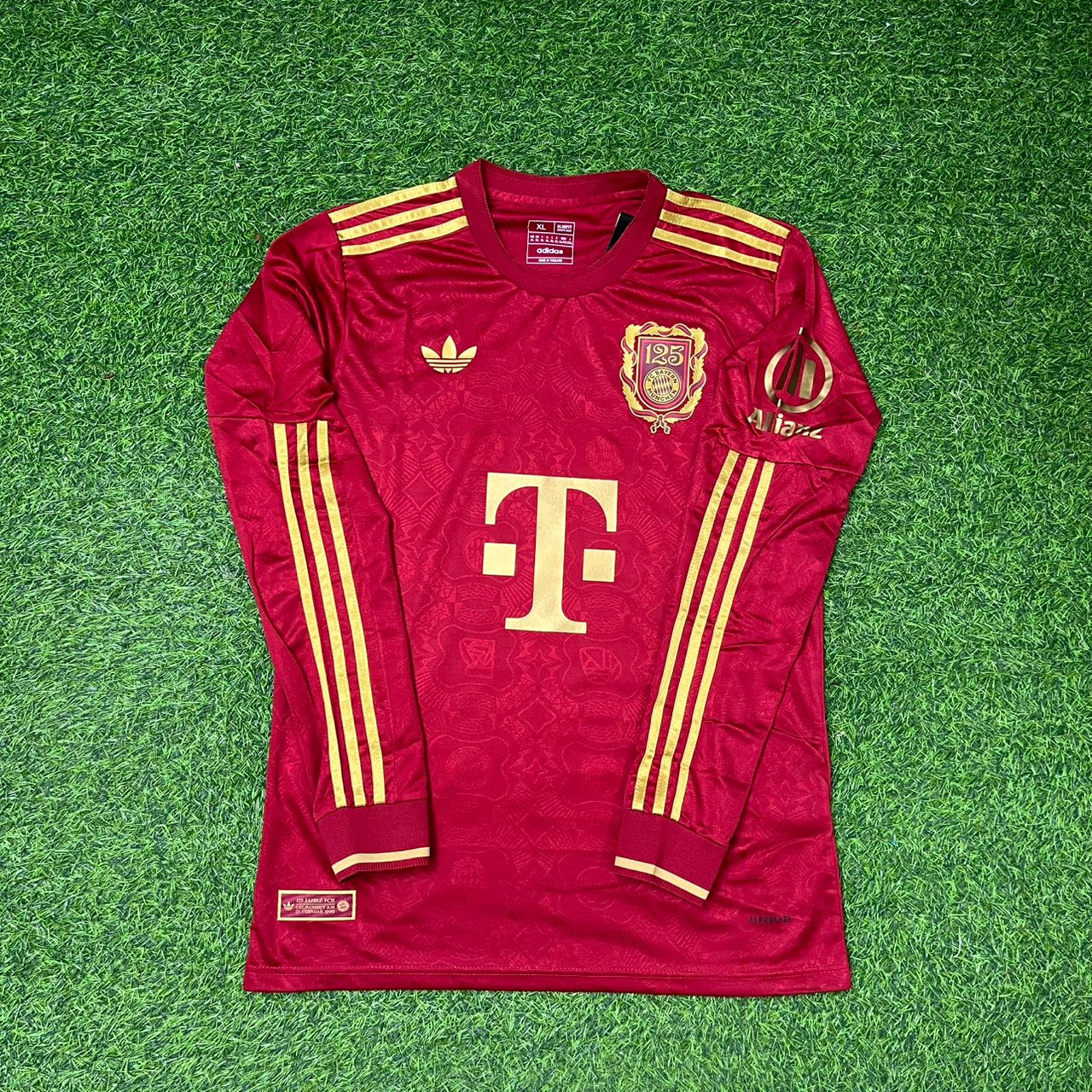 Luca Toni Bayern Munich 125 Years Special Edition Football Jersey