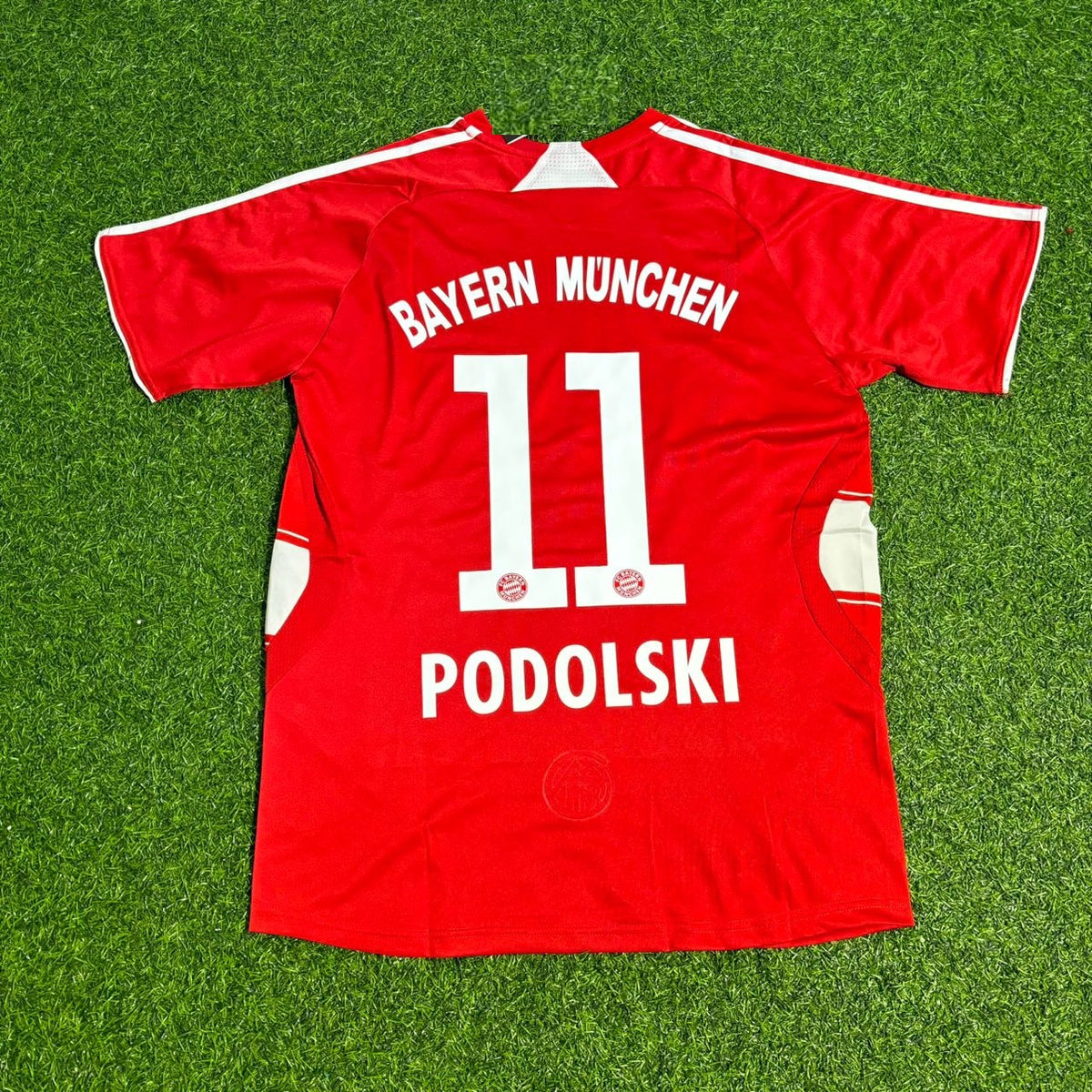 Lukas Podolski Bayern Munich 2007–2009 Retro Football Jersey Kit